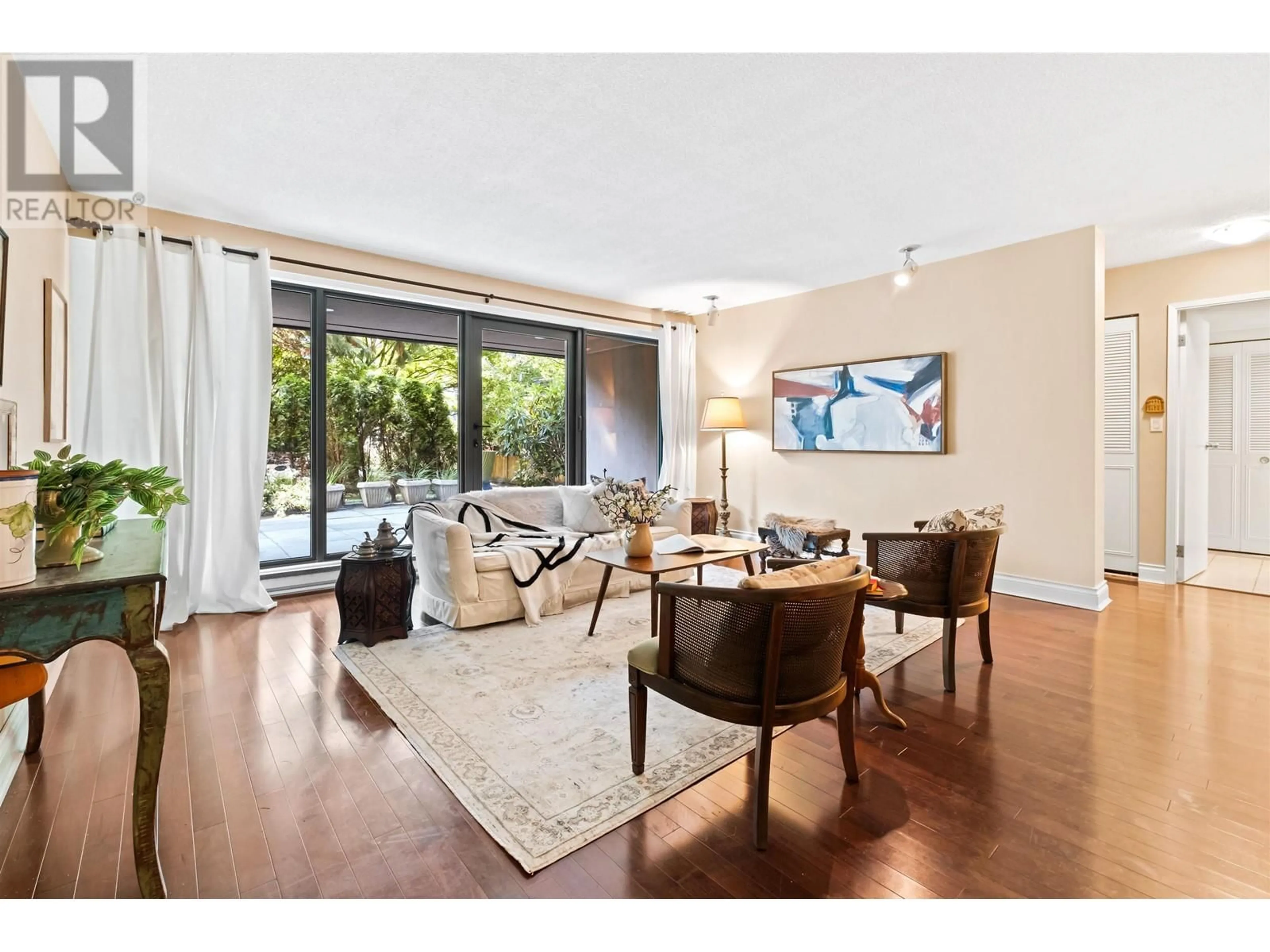 Living room, wood floors for 33 1425 LAMEY'S MILL ROAD, Vancouver British Columbia V6H3W2