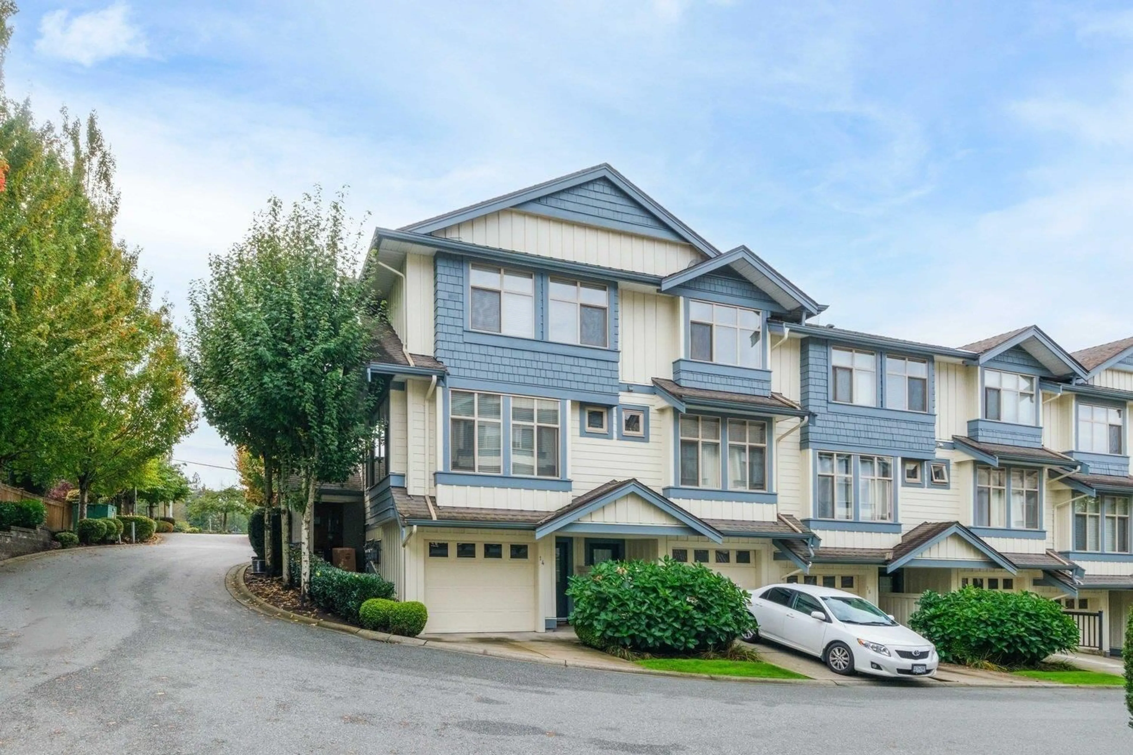 A pic from exterior of the house or condo, the street view for 14 21661 88 AVENUE, Langley British Columbia V1M4E6