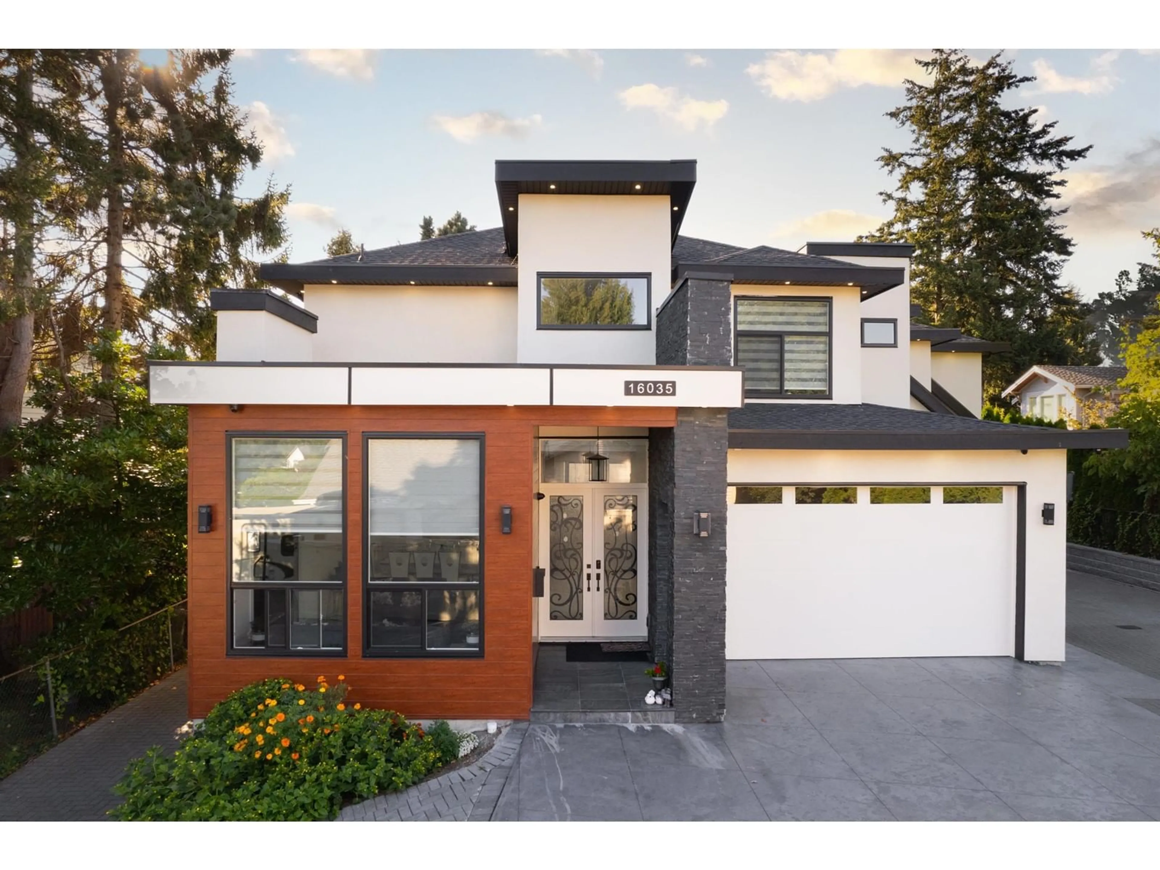 Home with brick exterior material for 16035 10A AVENUE, Surrey British Columbia V4A7W8