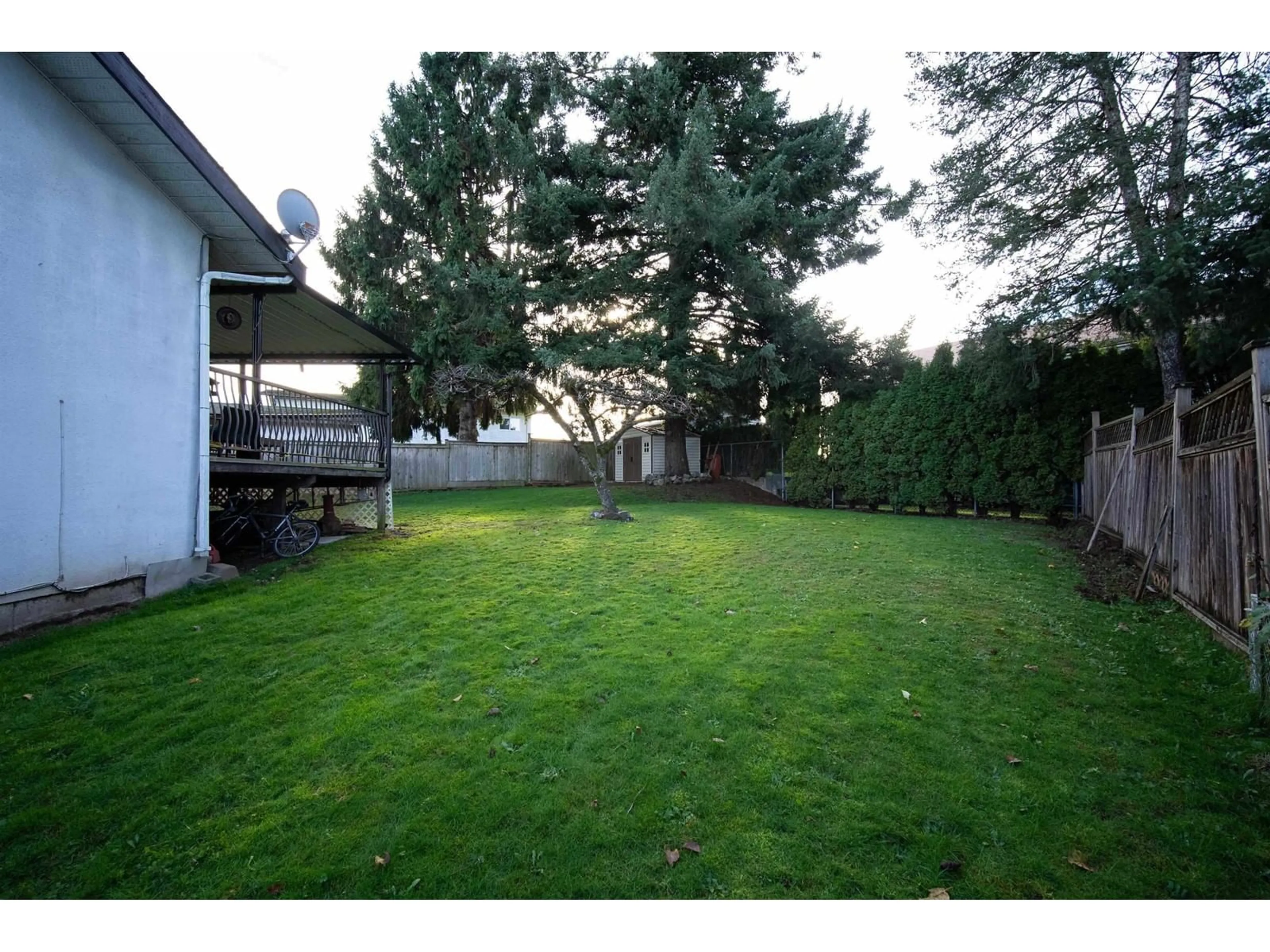 Patio, unknown for 32574 GENEVA, Abbotsford British Columbia V2T3X9