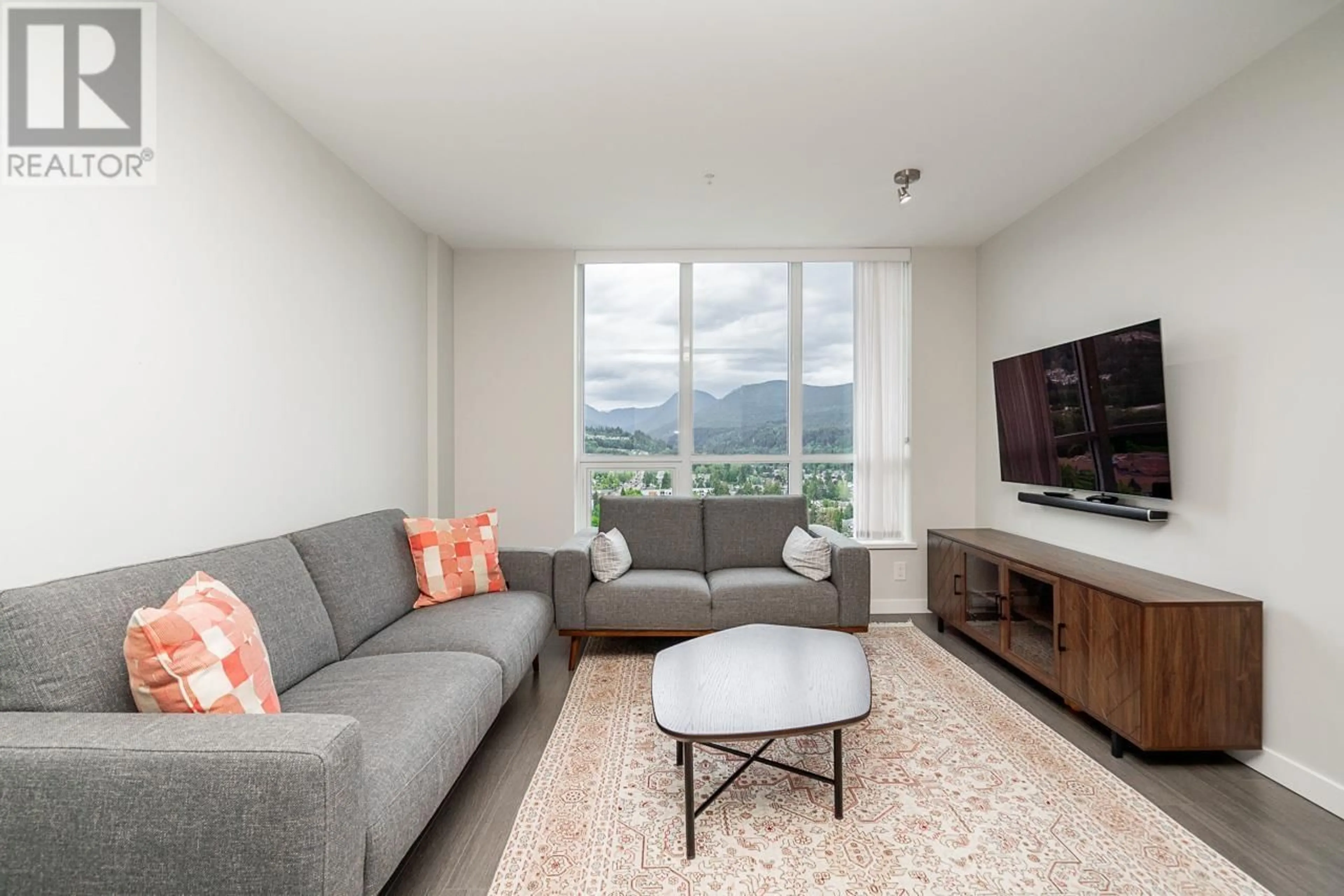 Living room, carpet floors for 2801 3093 WINDSOR GATE, Coquitlam British Columbia V3B0N2