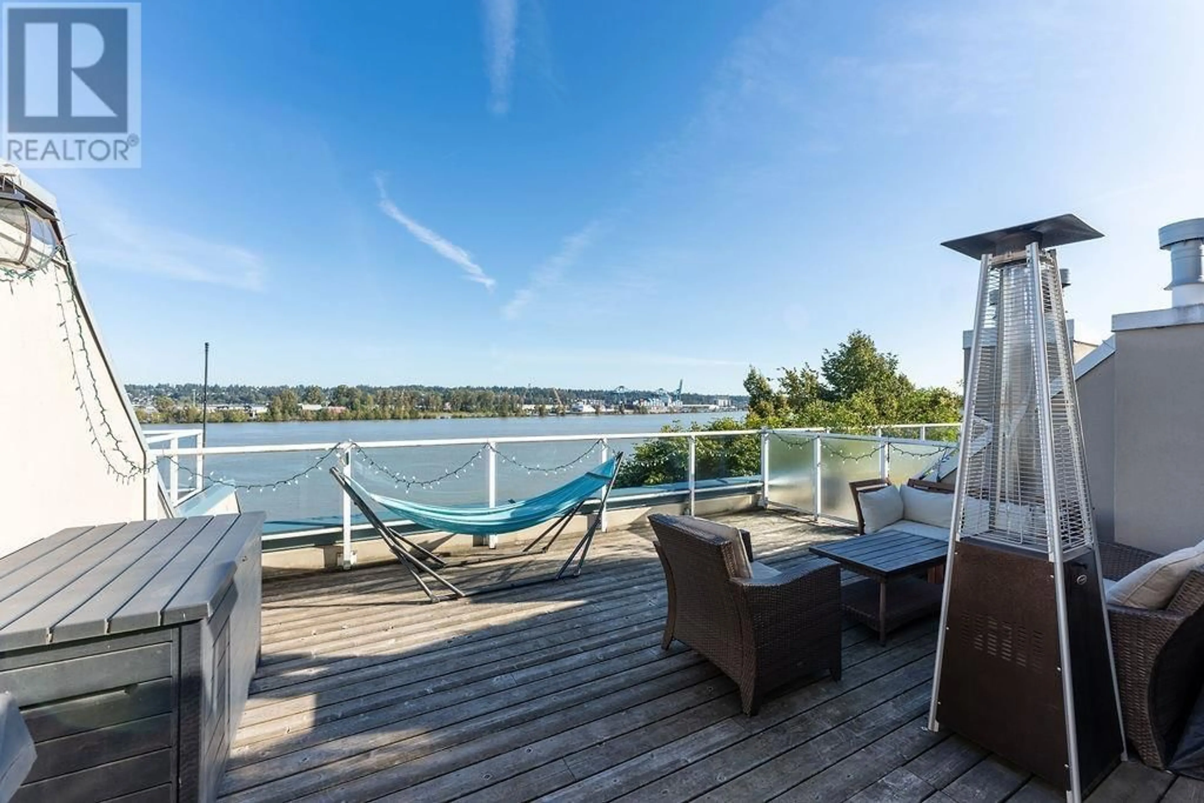 Patio, the view of lake or river for 404 3 K DE K COURT, New Westminster British Columbia V3M6B6