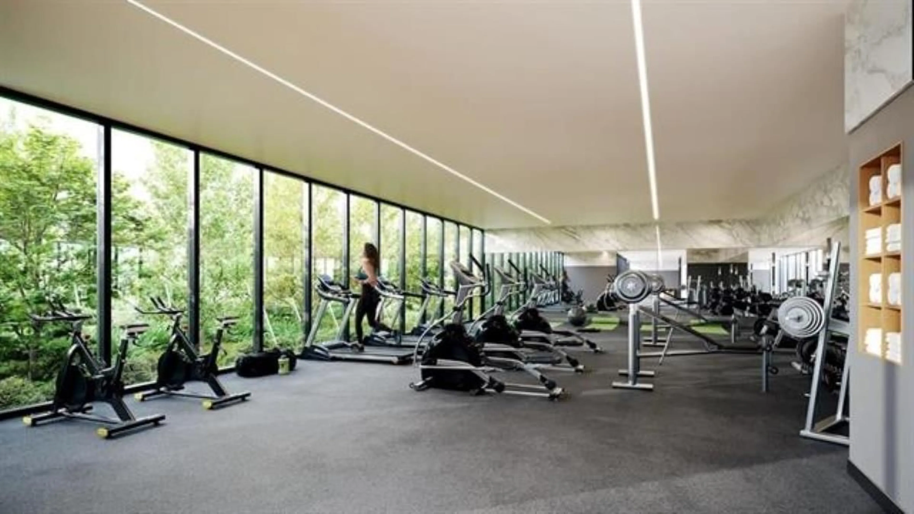Gym or fitness room for 304 - 10333 133, Surrey British Columbia V0V0V0