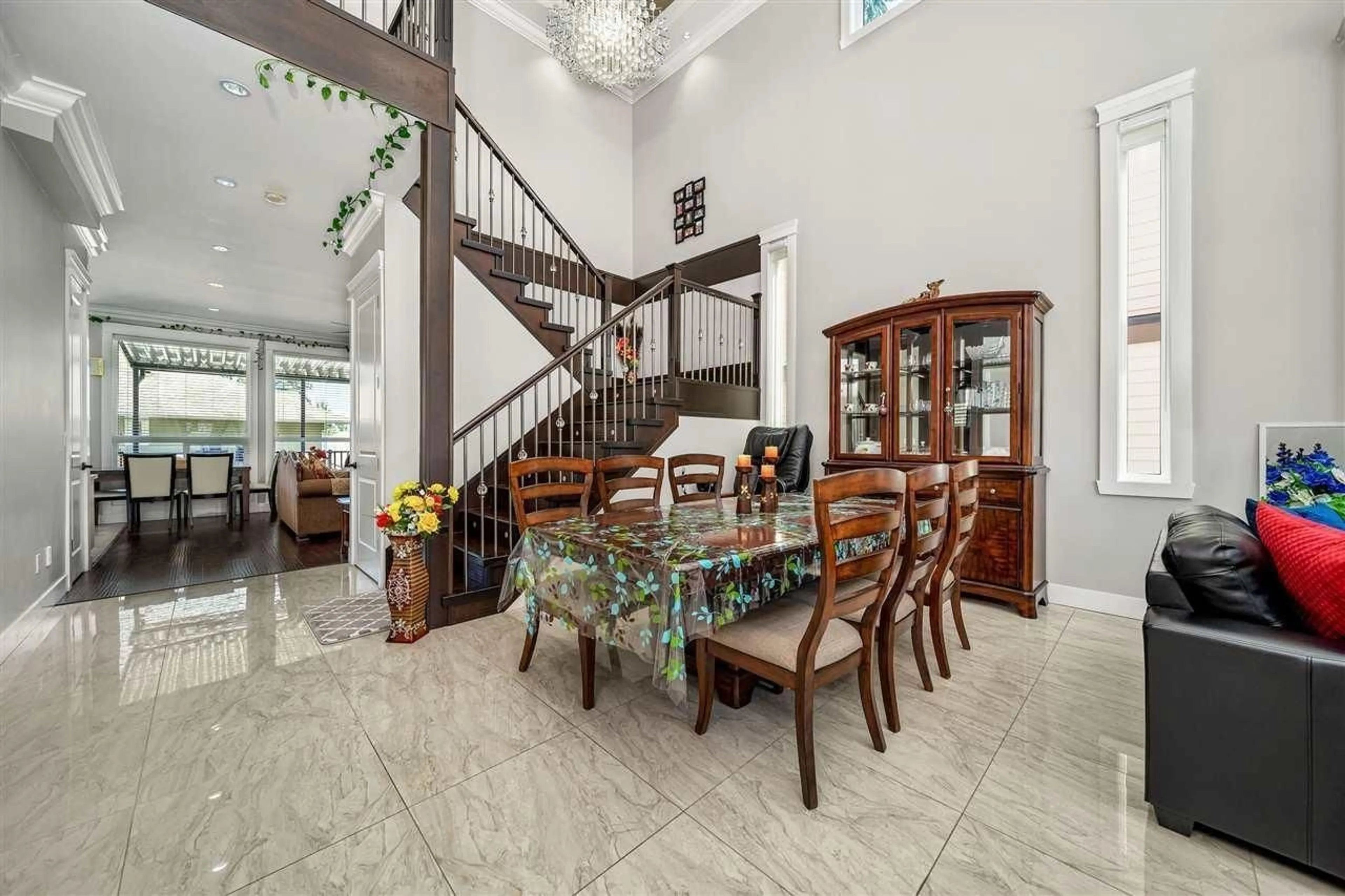 Dining room, ceramic/tile floor for 13837 60A, Surrey British Columbia V3X0H3