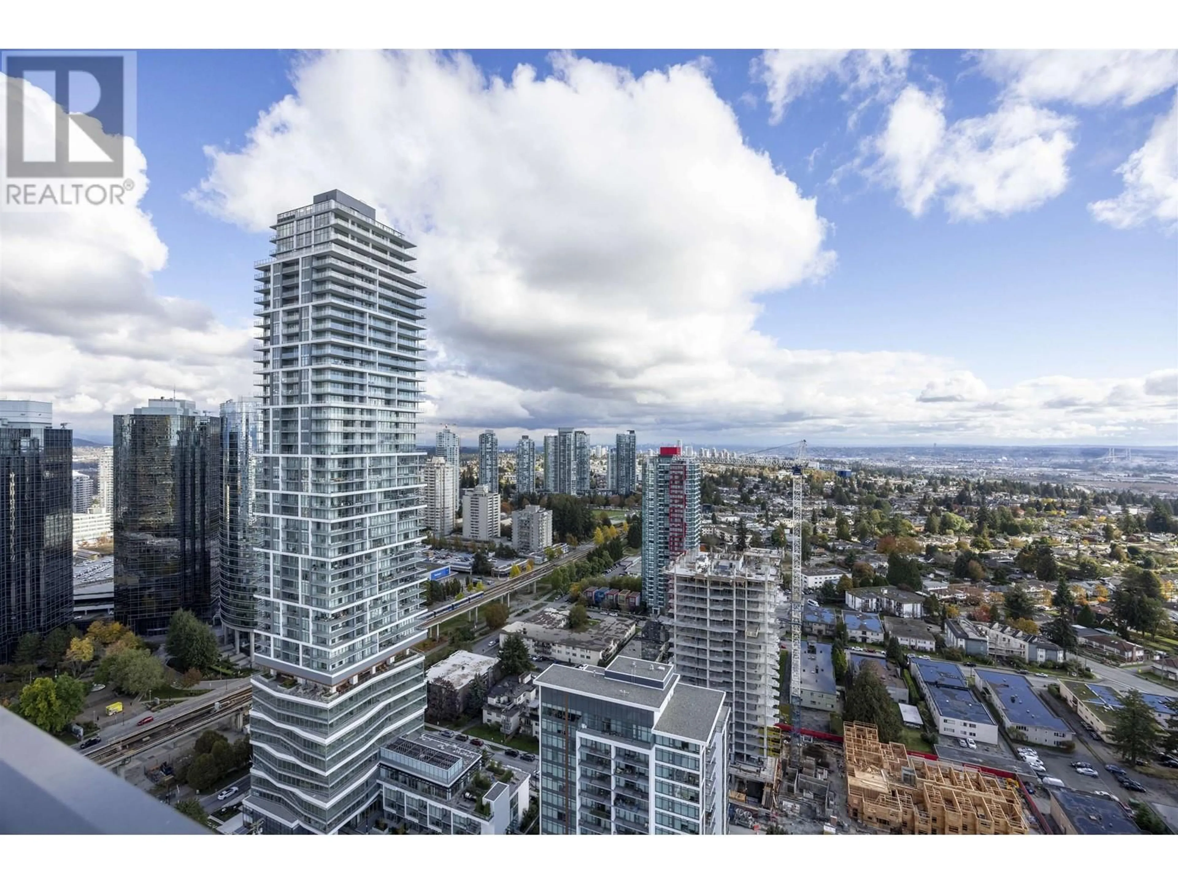 A pic from outside/outdoor area/front of a property/back of a property/a pic from drone, city buildings view from balcony for 3304 - 6537 TELFORD AVENUE, Burnaby British Columbia V5H0K9