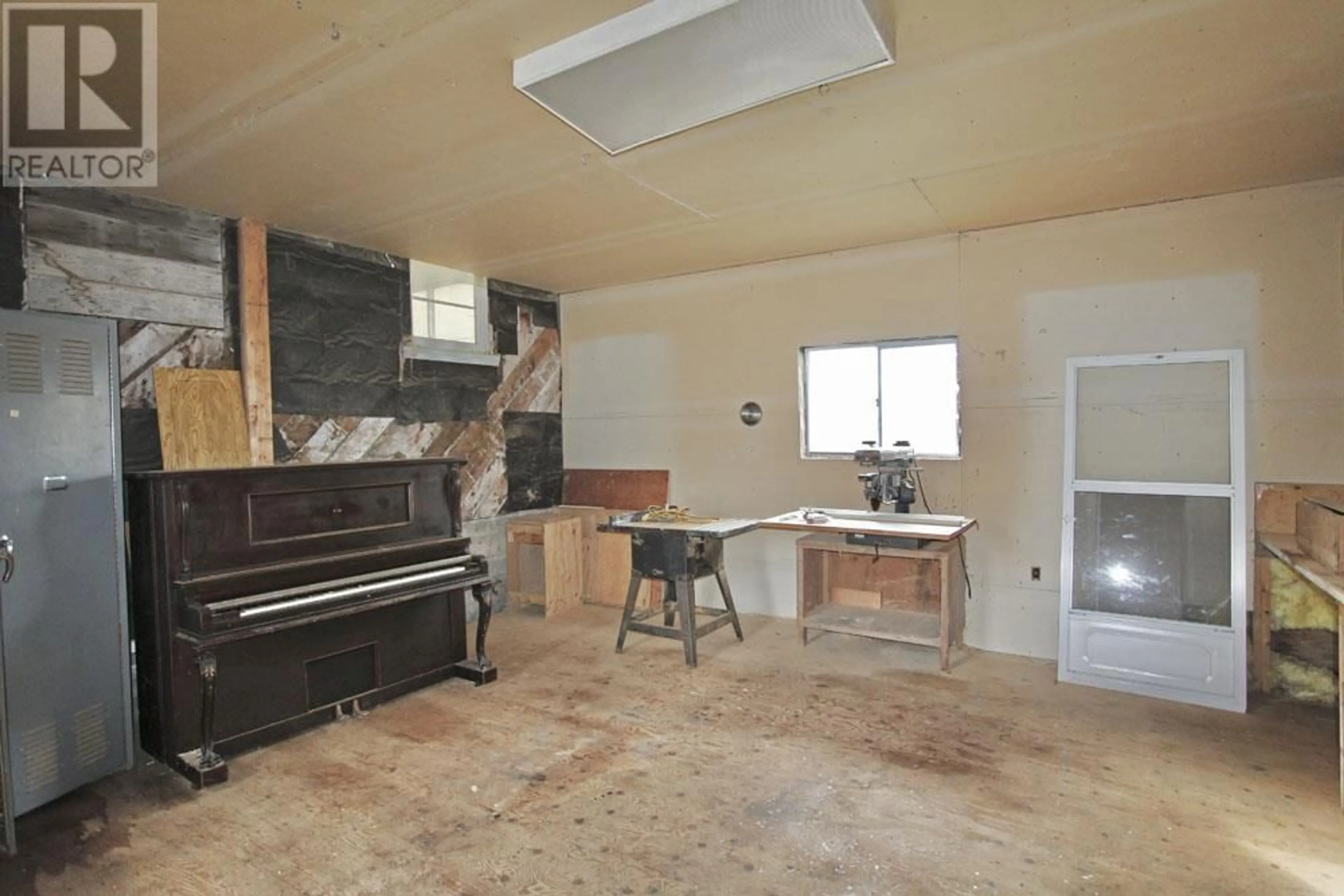 A pic of a room, wood floors for 1880 HARRISON AVENUE, Masset British Columbia V0T1M0