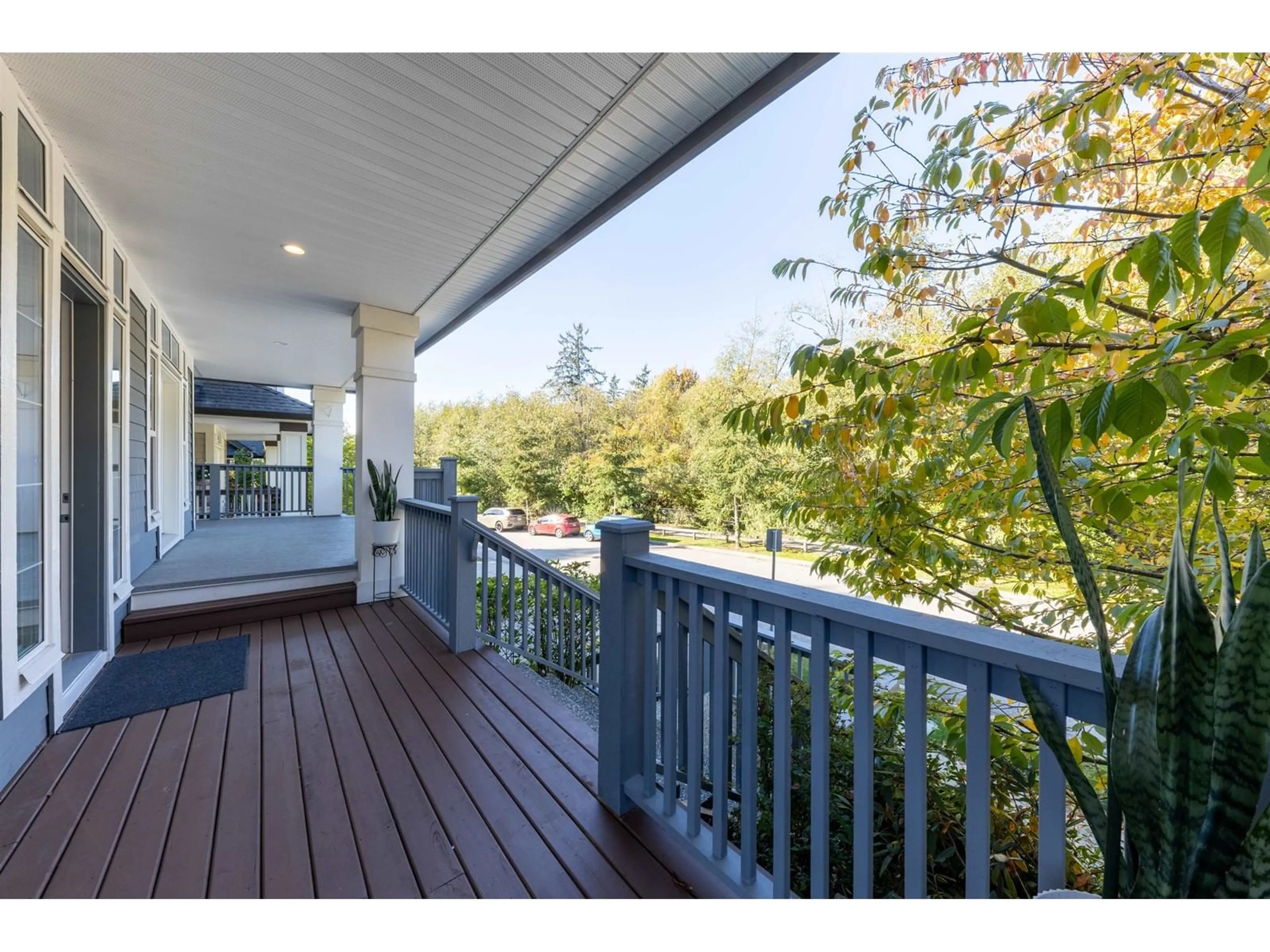 Patio for 16098 28B AVENUE, Surrey British Columbia V3Z3Y6