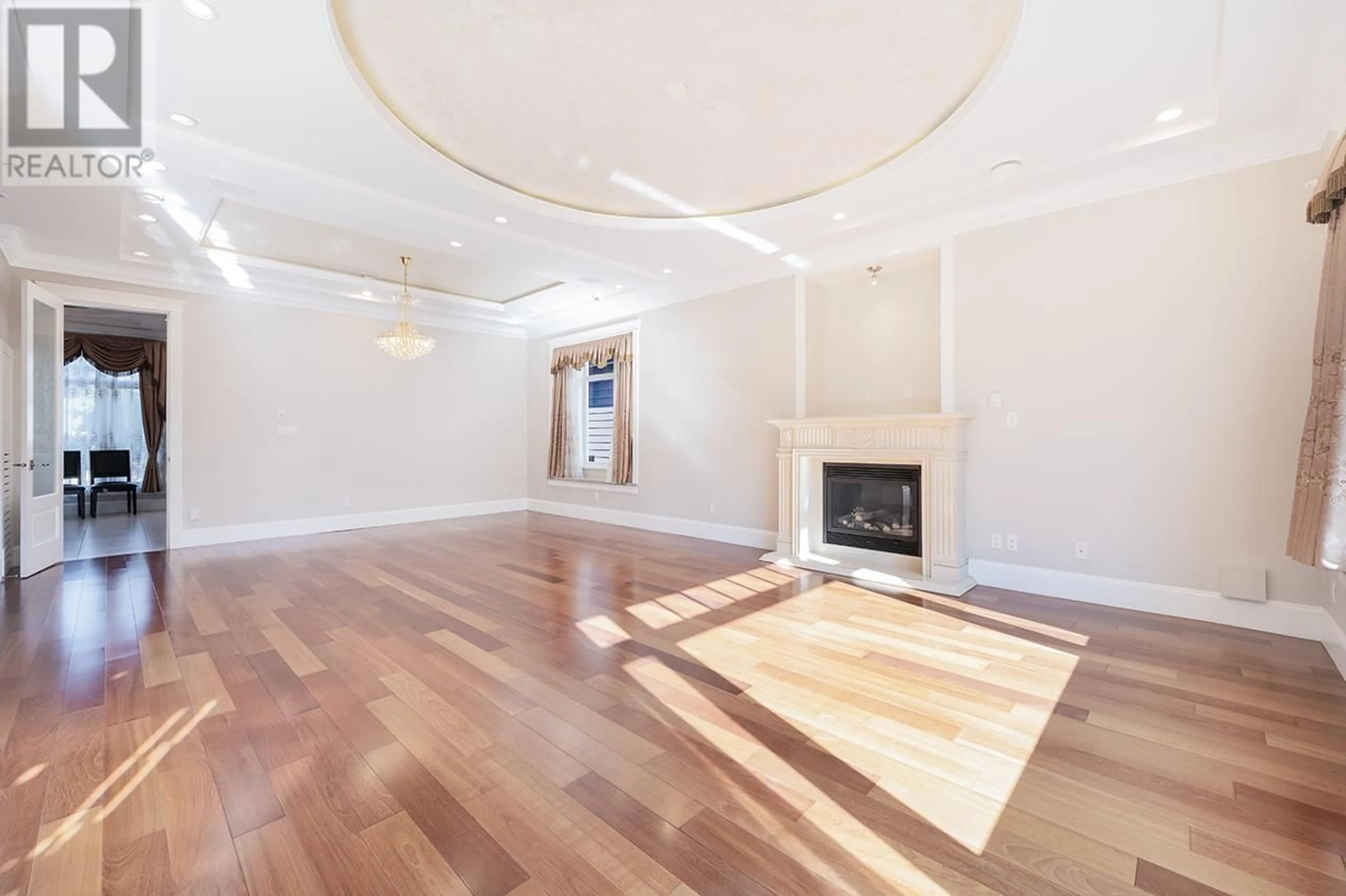 A pic of a room, wood floors for 2817 OLIVER CRESCENT, Vancouver British Columbia V6L1T1