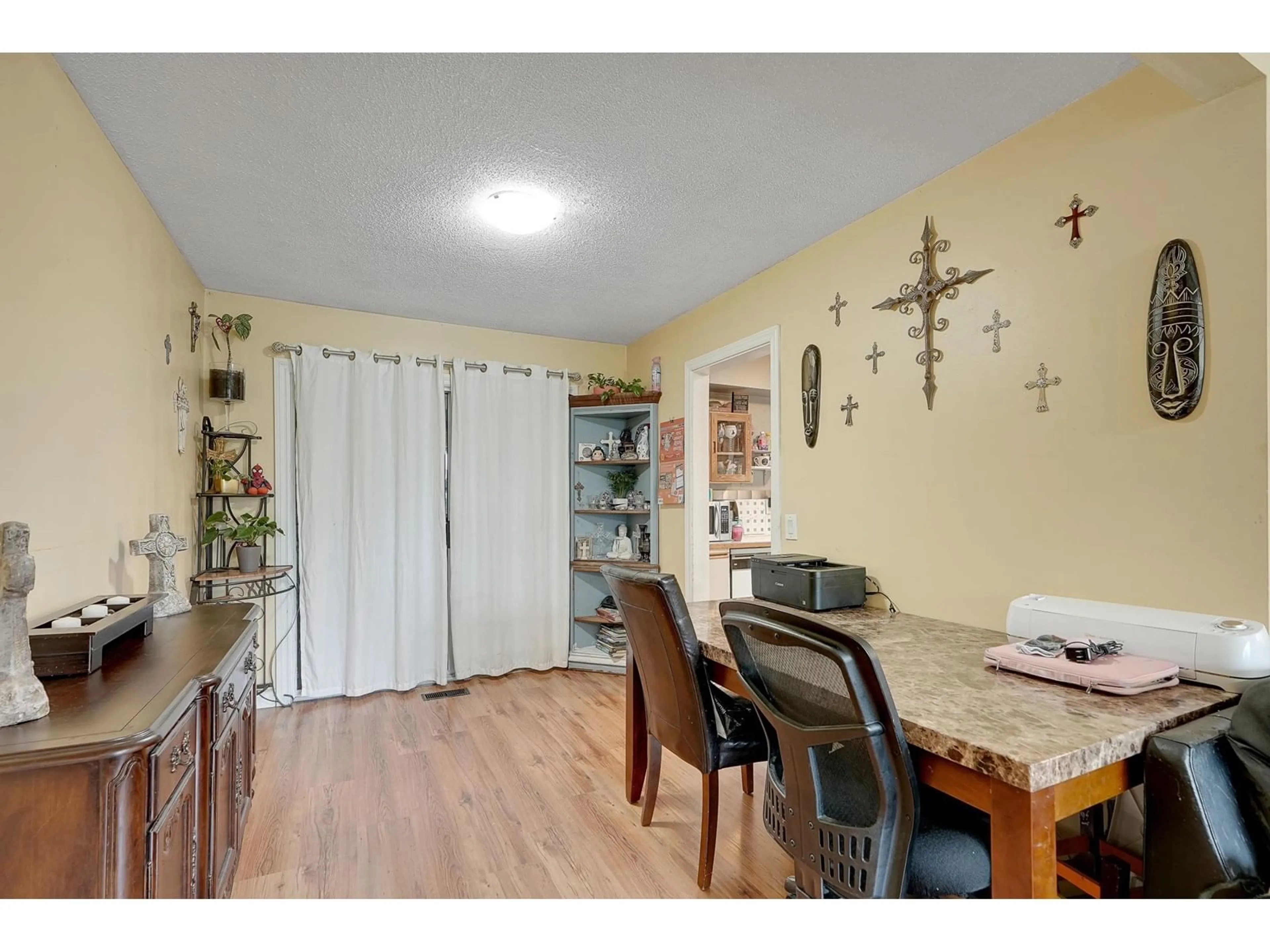 Dining room, wood floors, cottage for 11532 85 AVENUE, Delta British Columbia V4C2T7