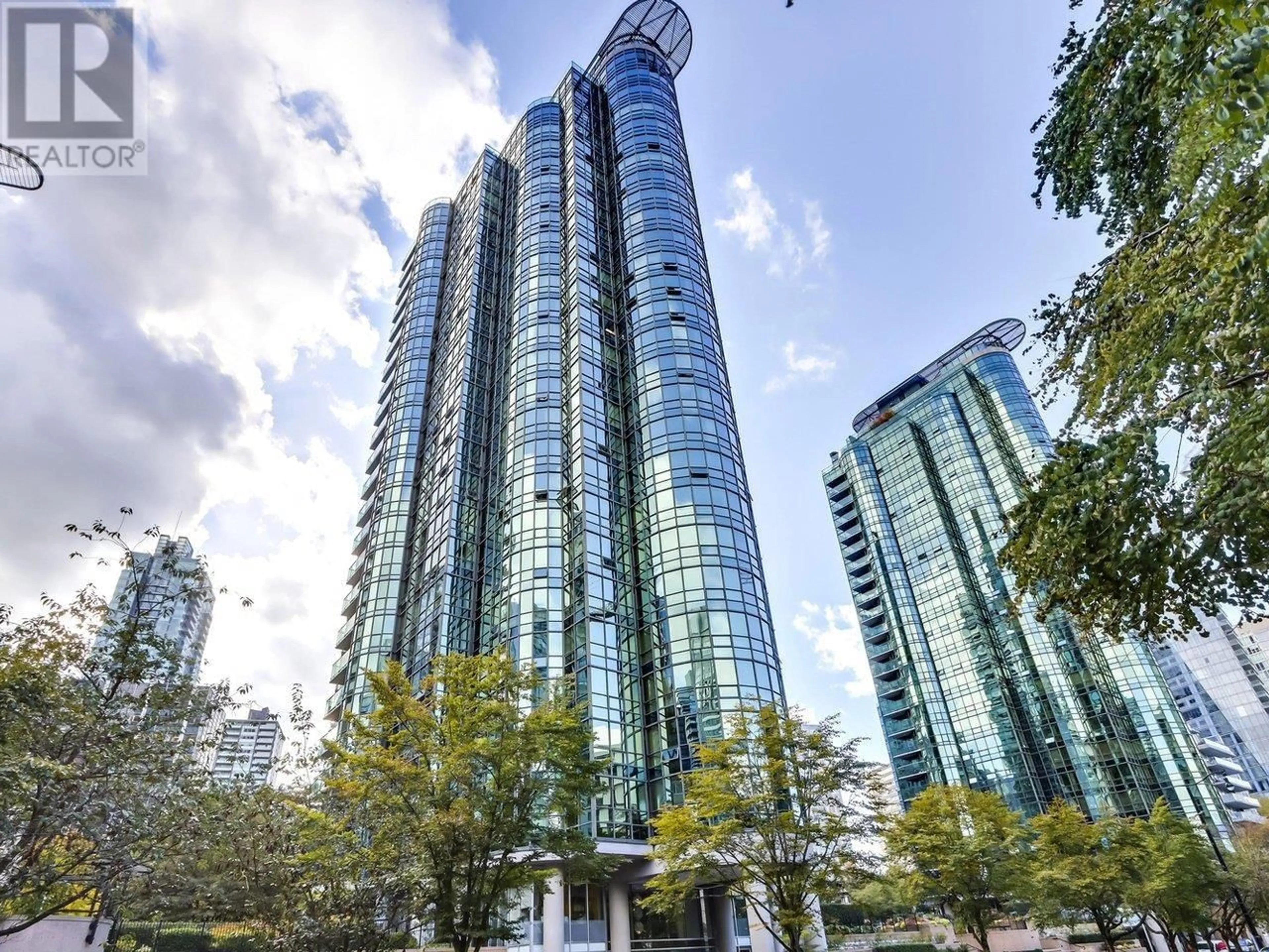 A pic from exterior of the house or condo, the front or back of building for 202 555 JERVIS STREET, Vancouver British Columbia V6E4N1