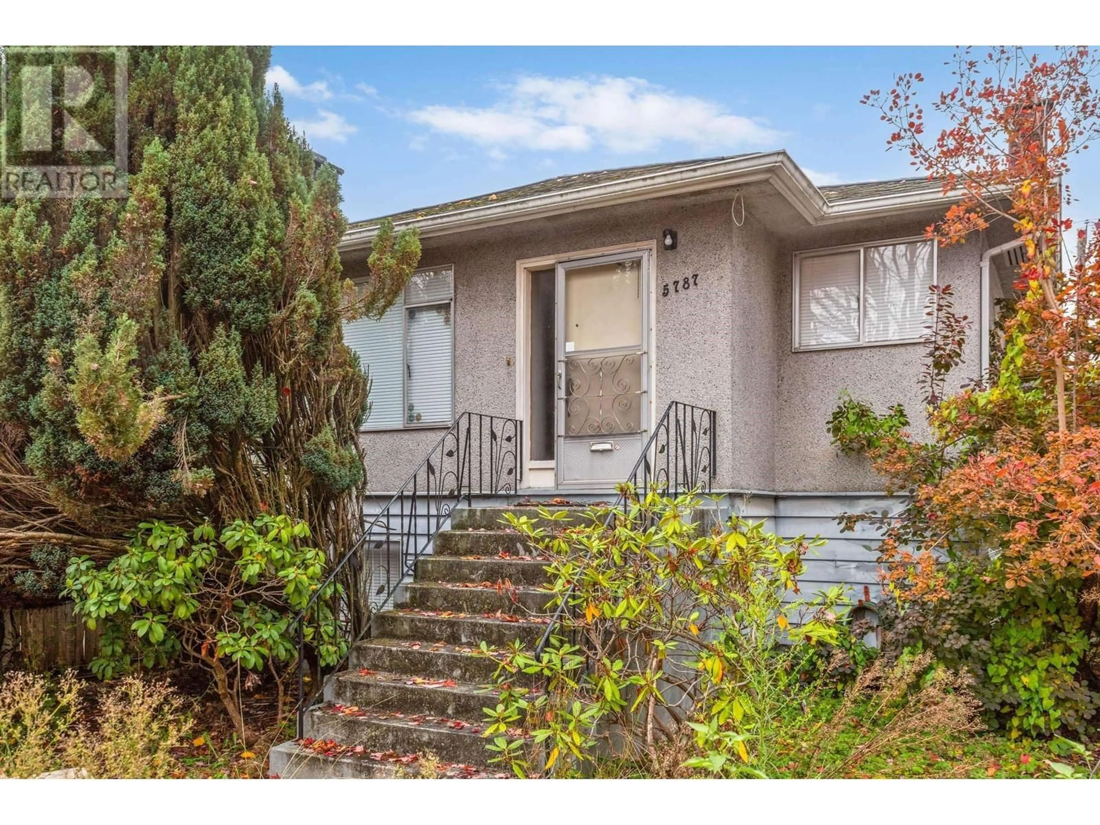 Frontside or backside of a home, cottage for 5787 ST. MARGARETS STREET, Vancouver British Columbia V5R3H6