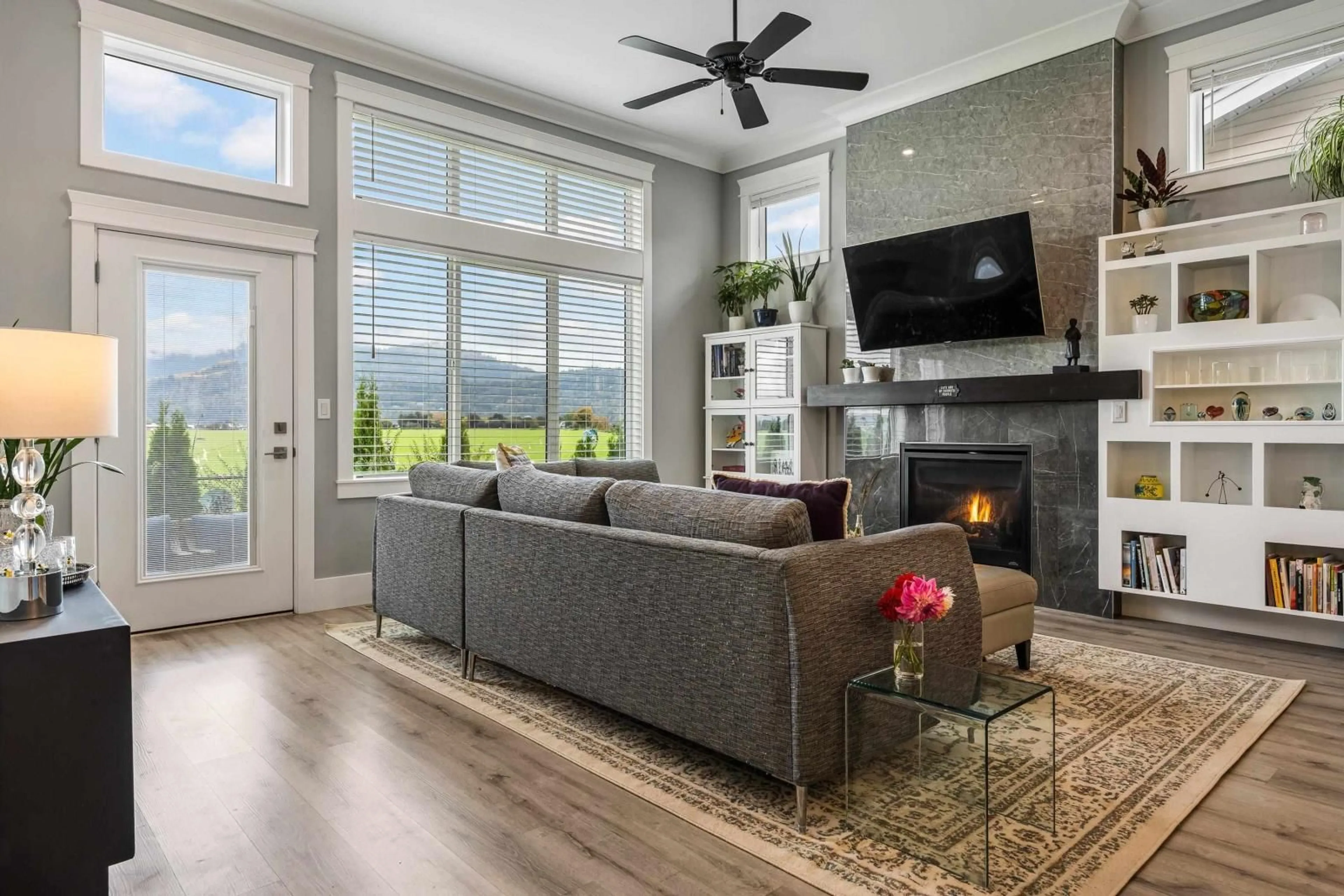 Living room, wood floors for 94 46213 HAK'WELES ROAD, Chilliwack British Columbia V4Z0E6