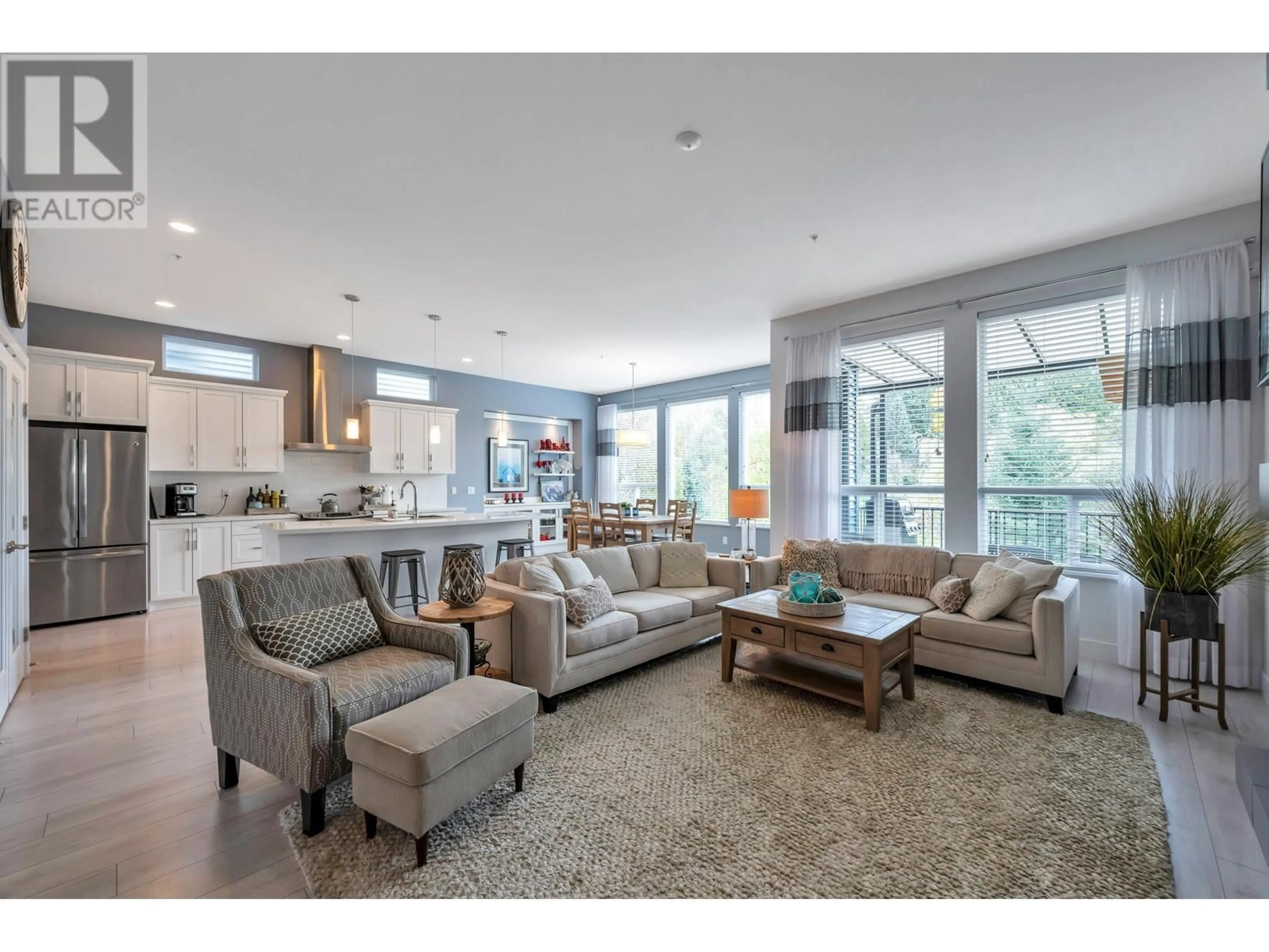 Living room, wood floors for 10302 WYNNYK WAY, Maple Ridge British Columbia V2W1G3