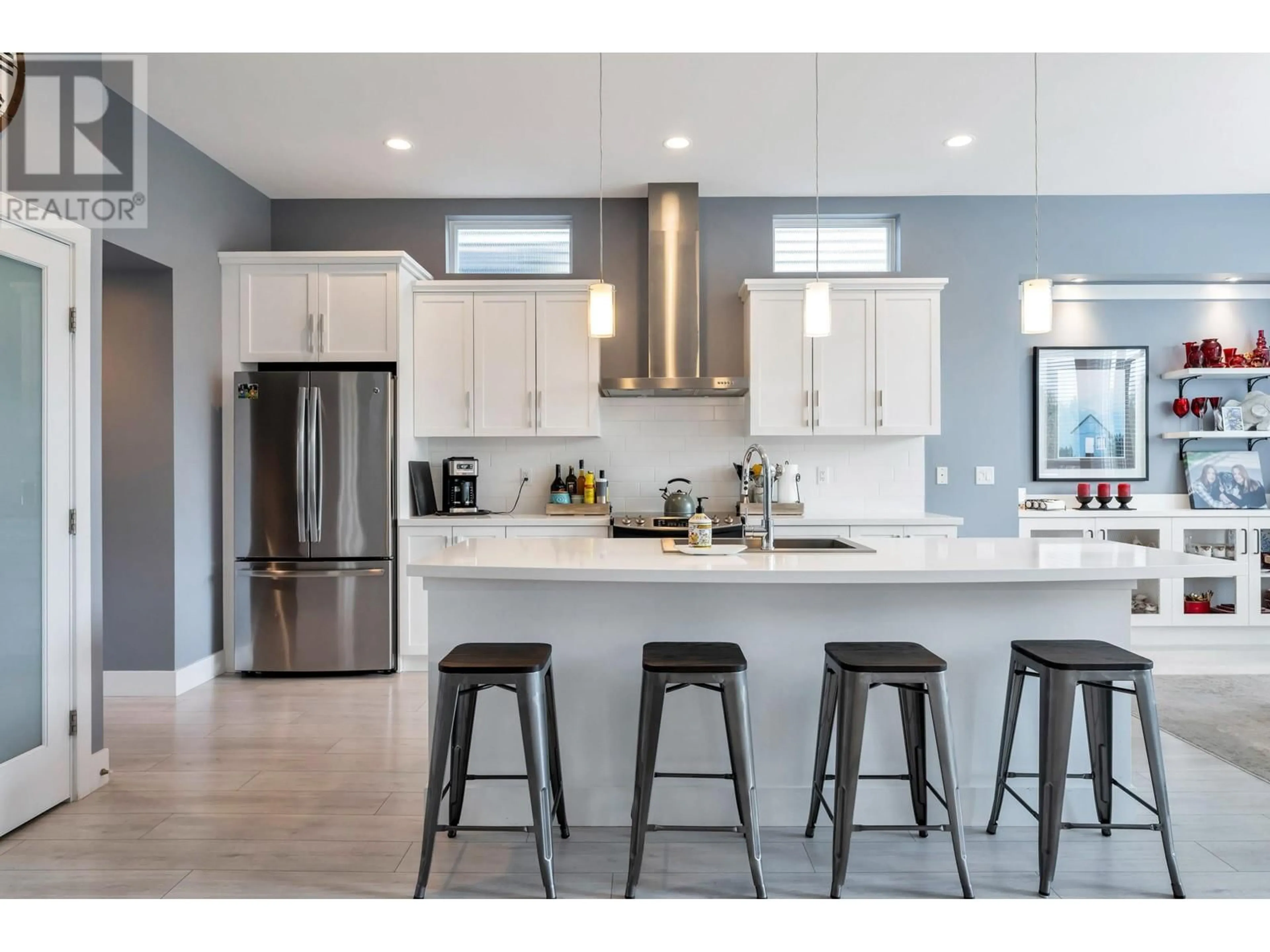 Open concept kitchen for 10302 WYNNYK WAY, Maple Ridge British Columbia V2W1G3