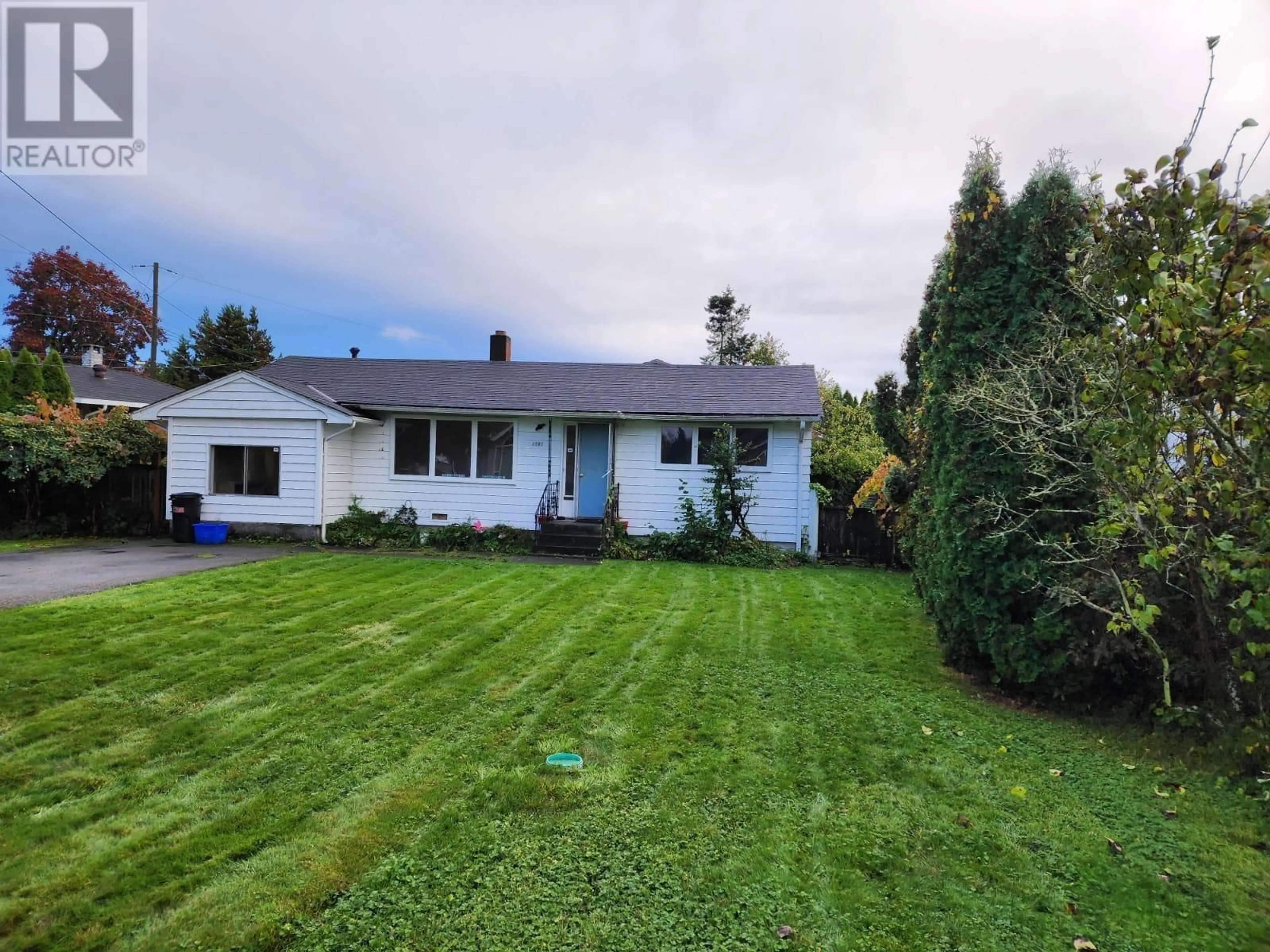 Frontside or backside of a home, the fenced backyard for 5083 LINDEN DRIVE, Delta British Columbia V4K3A6