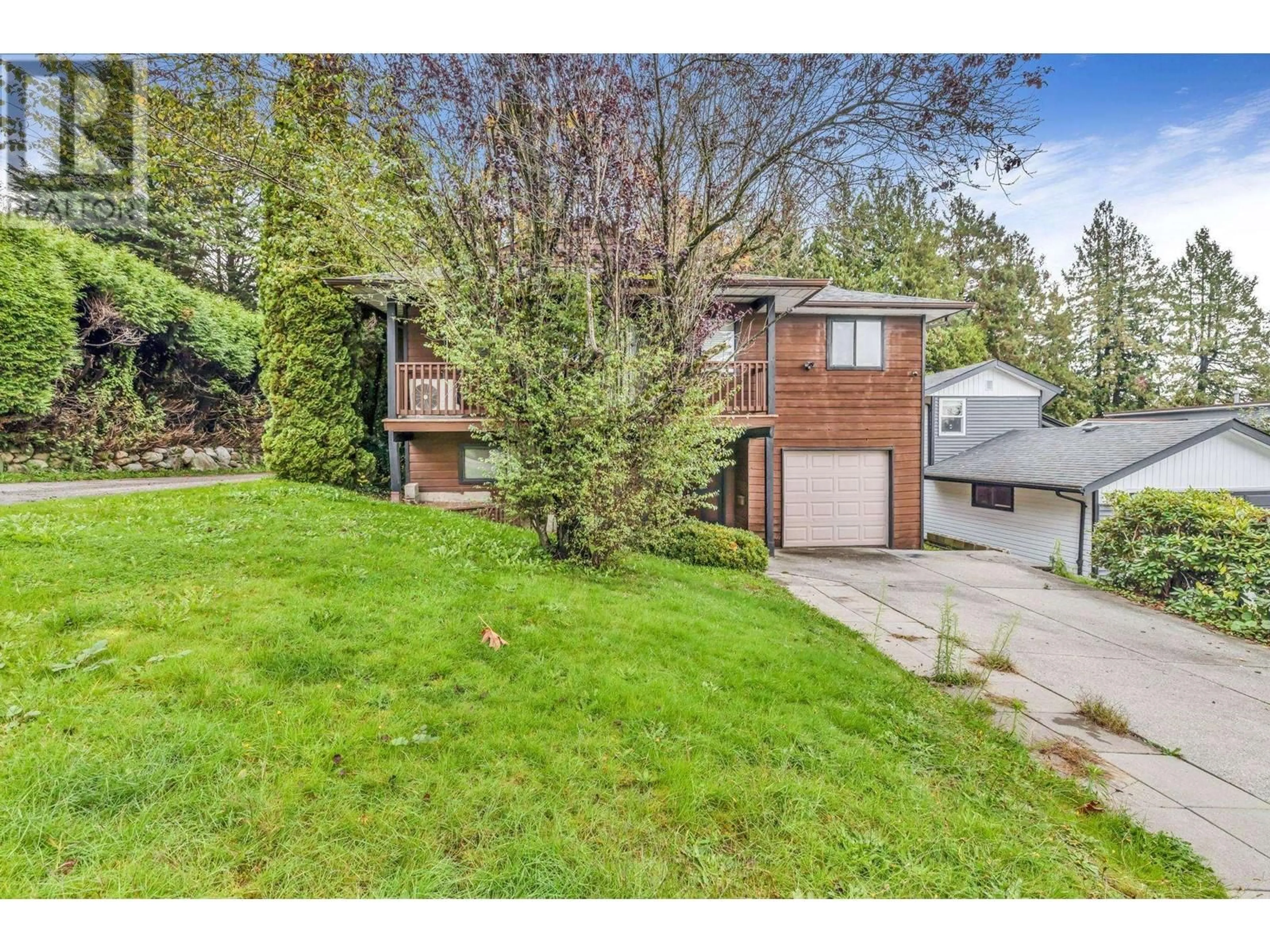 Frontside or backside of a home, the fenced backyard for 295 SOLAR COURT, Coquitlam British Columbia V3K6B3