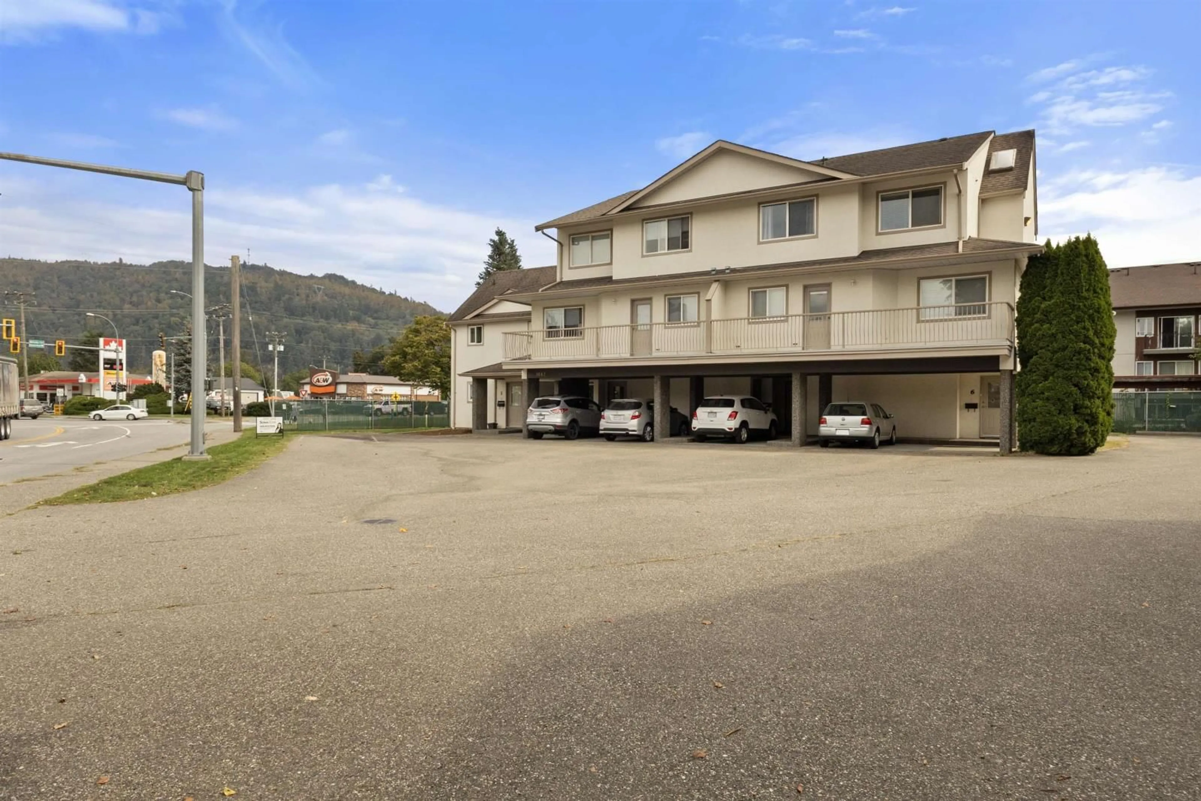 A pic from exterior of the house or condo, the front or back of building for 5 1662 AGASSIZ-ROSEDALE NO 9 HIGHWAY, Agassiz British Columbia V0M1A4