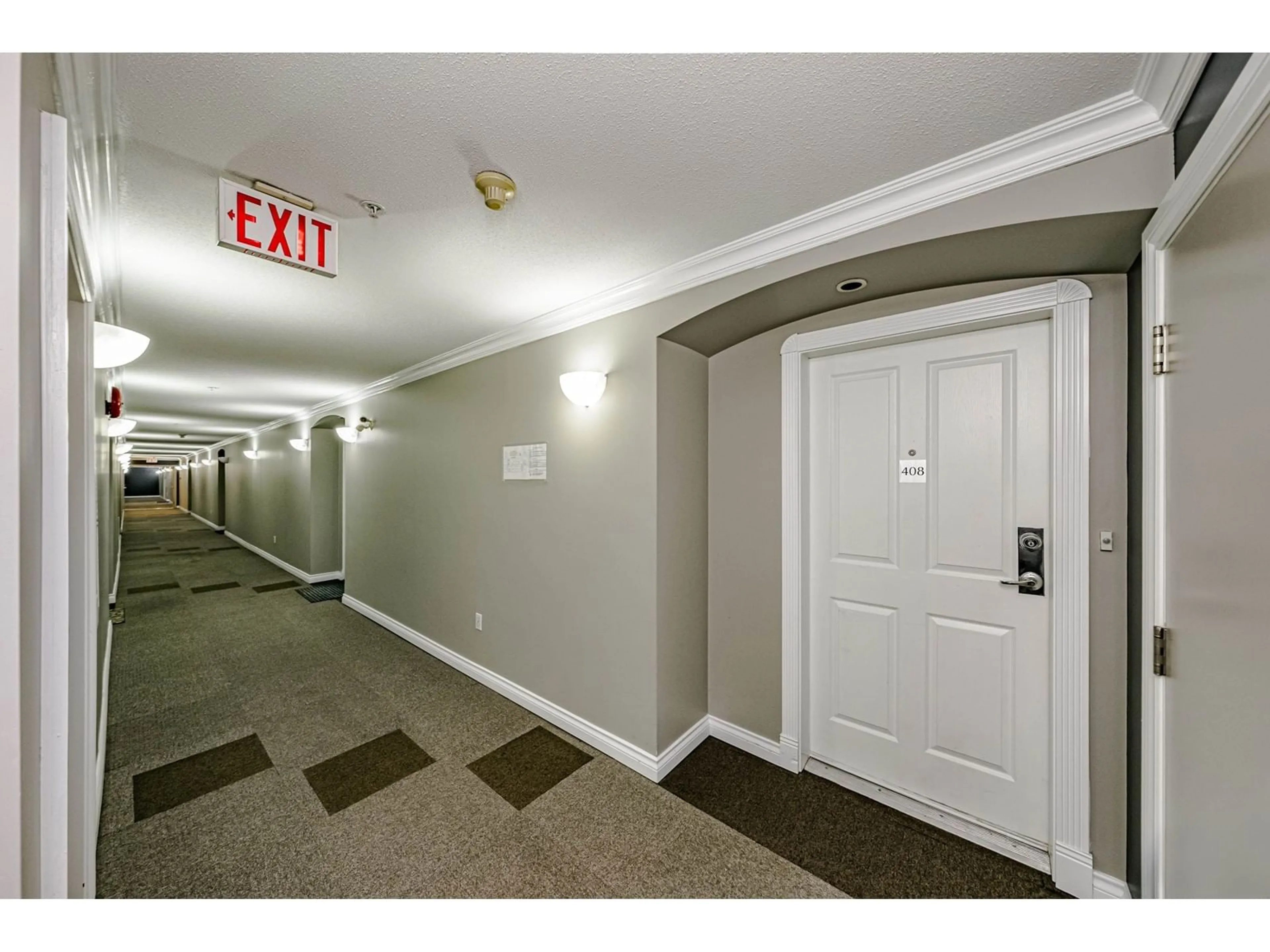 Indoor foyer, unknown floor for 408 34101 OLD YALE ROAD, Abbotsford British Columbia V2S2K4