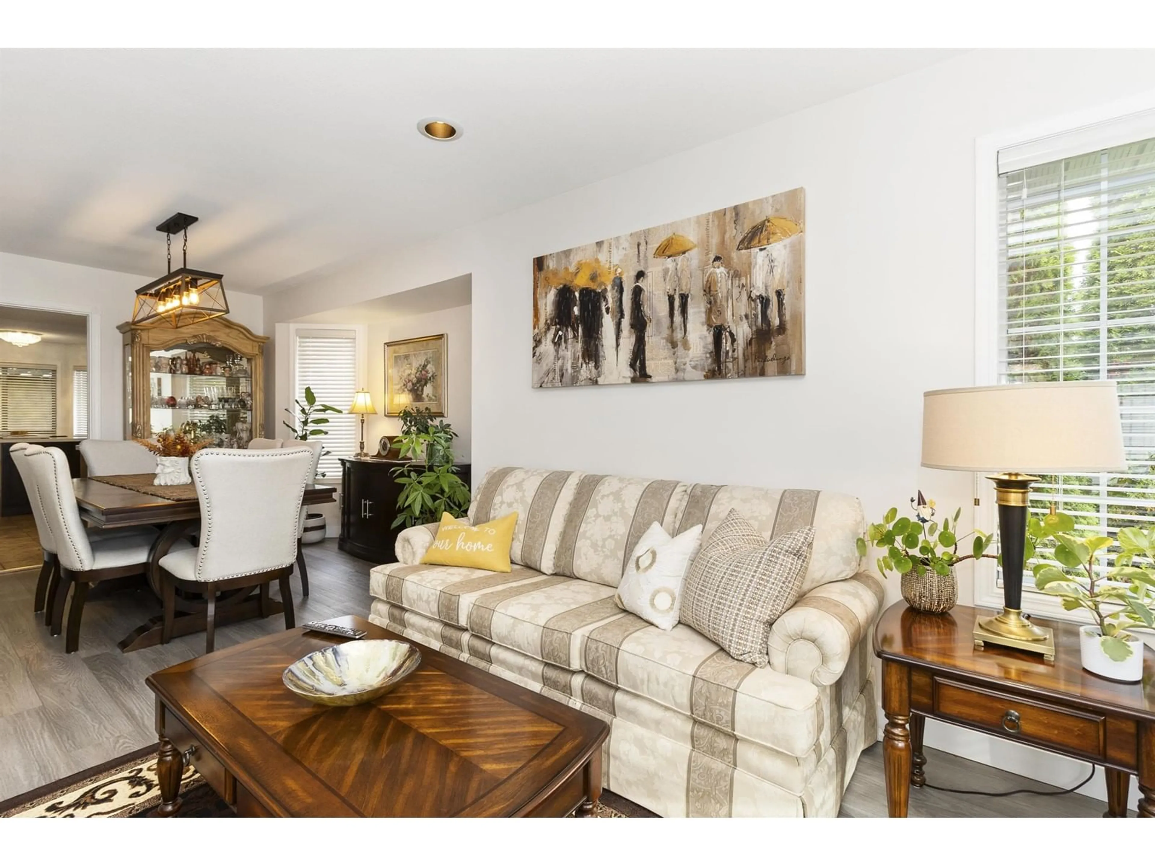 Living room, wood floors for 3273 DEERTRAIL DRIVE, Abbotsford British Columbia V2T5J6