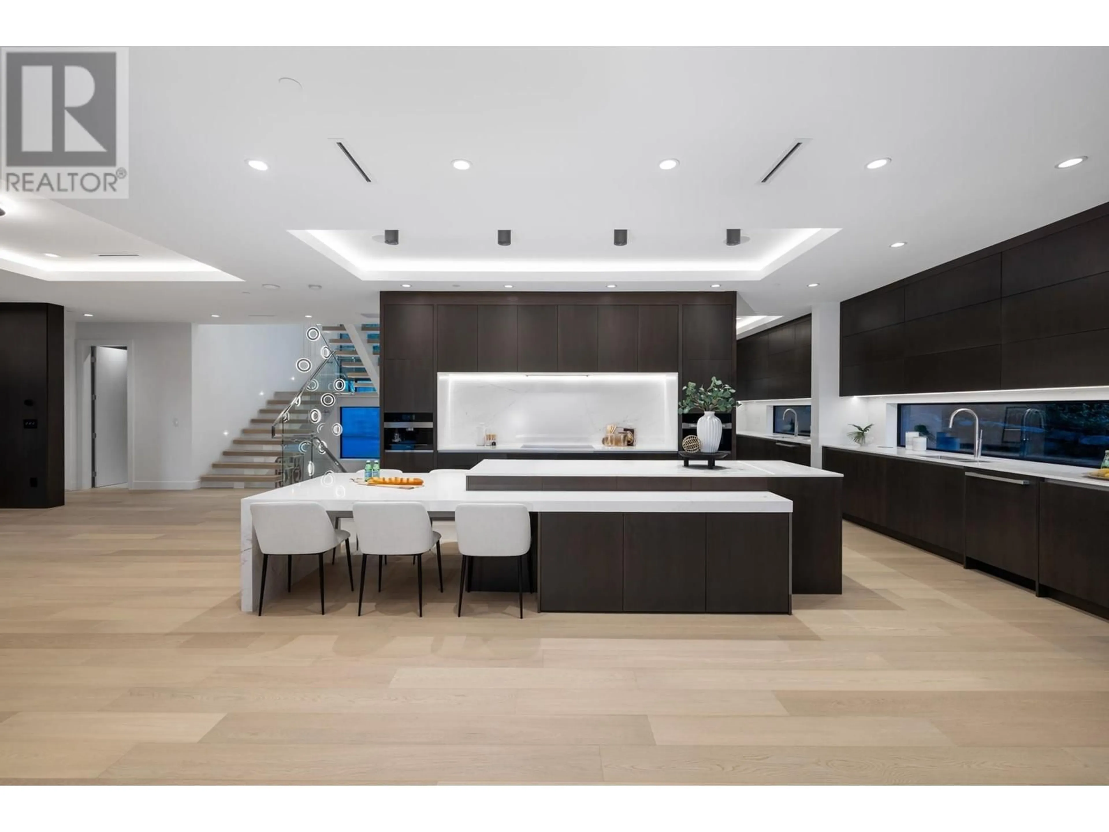 Contemporary kitchen, wood floors for 449 HILLCREST STREET, West Vancouver British Columbia V7V2L8