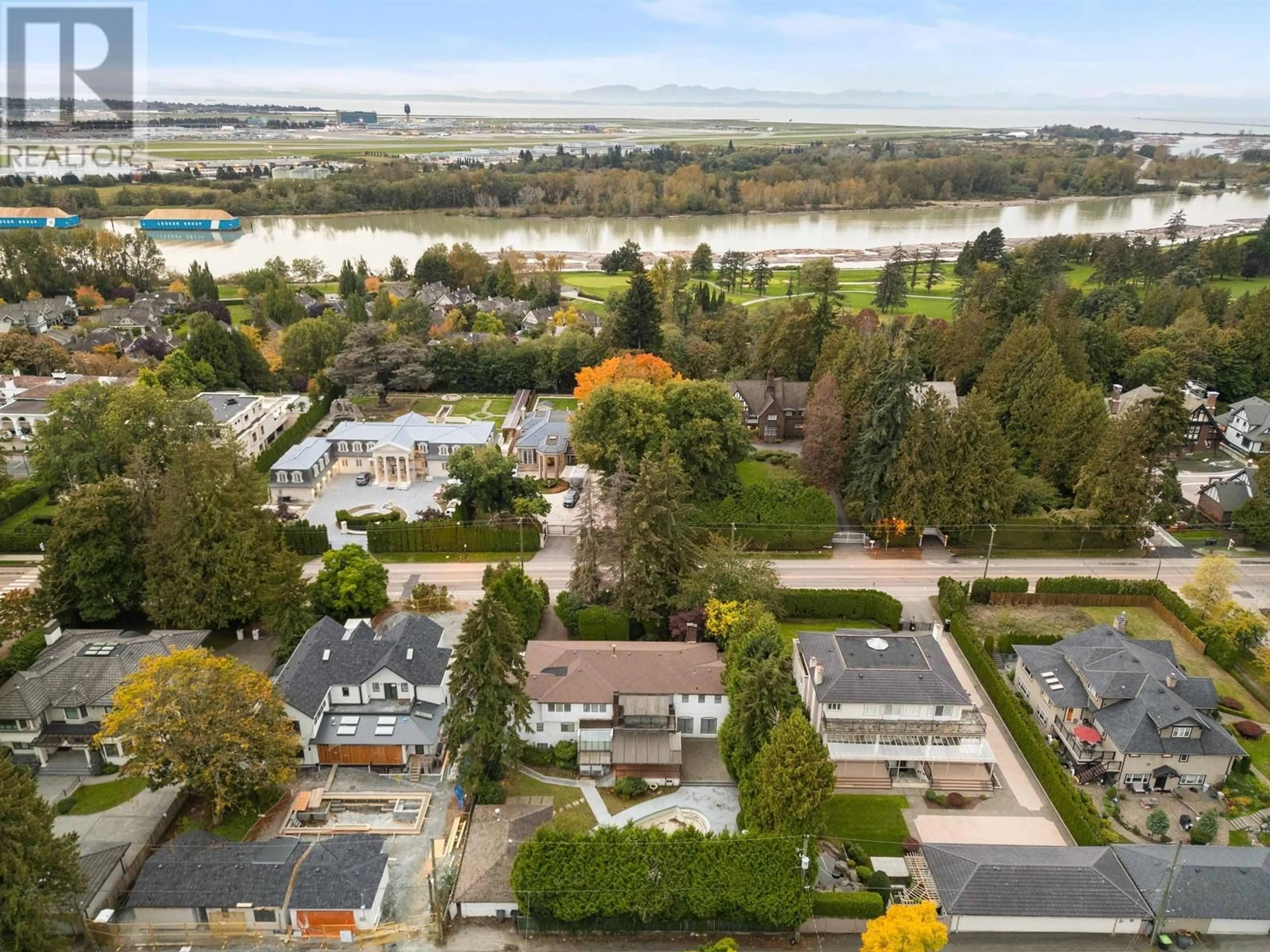 A pic from exterior of the house or condo, the view of lake or river for 2025 SW MARINE DRIVE, Vancouver British Columbia V6P6B4