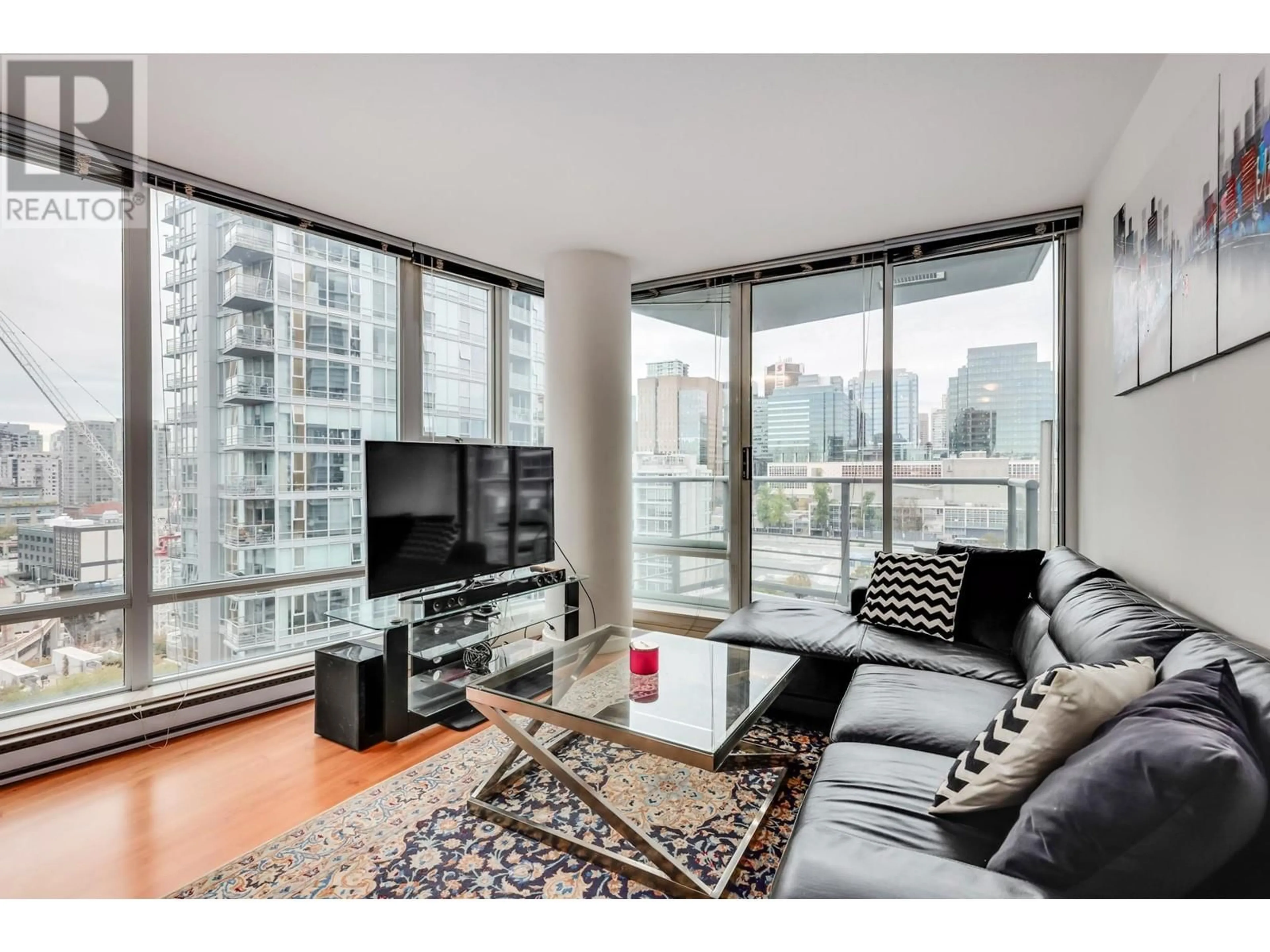 Living room, wood floors for 1208 131 REGIMENT SQUARE, Vancouver British Columbia V6B1X6