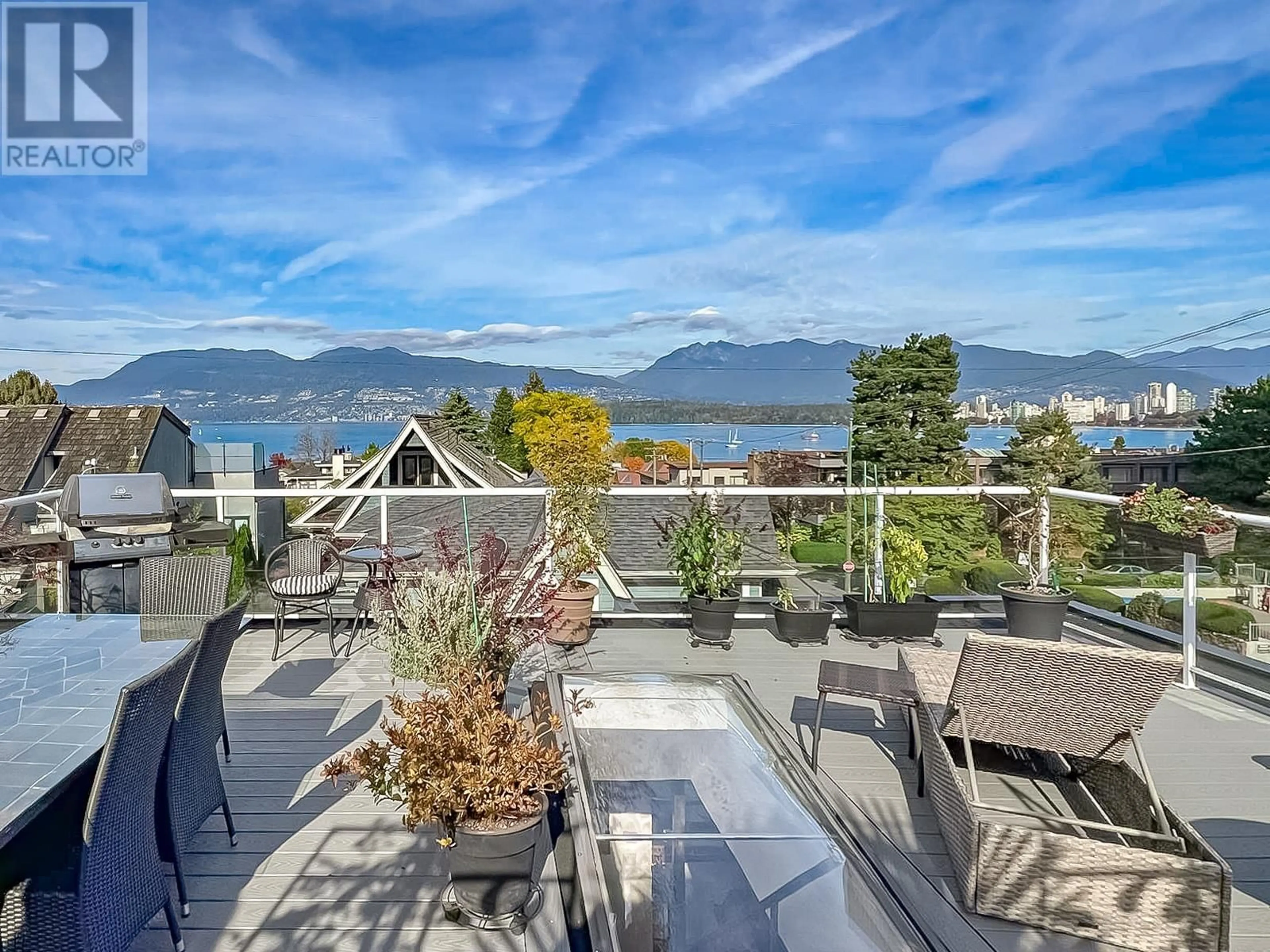 Patio, the view of mountain for 1675 LARCH STREET, Vancouver British Columbia V6K3N7