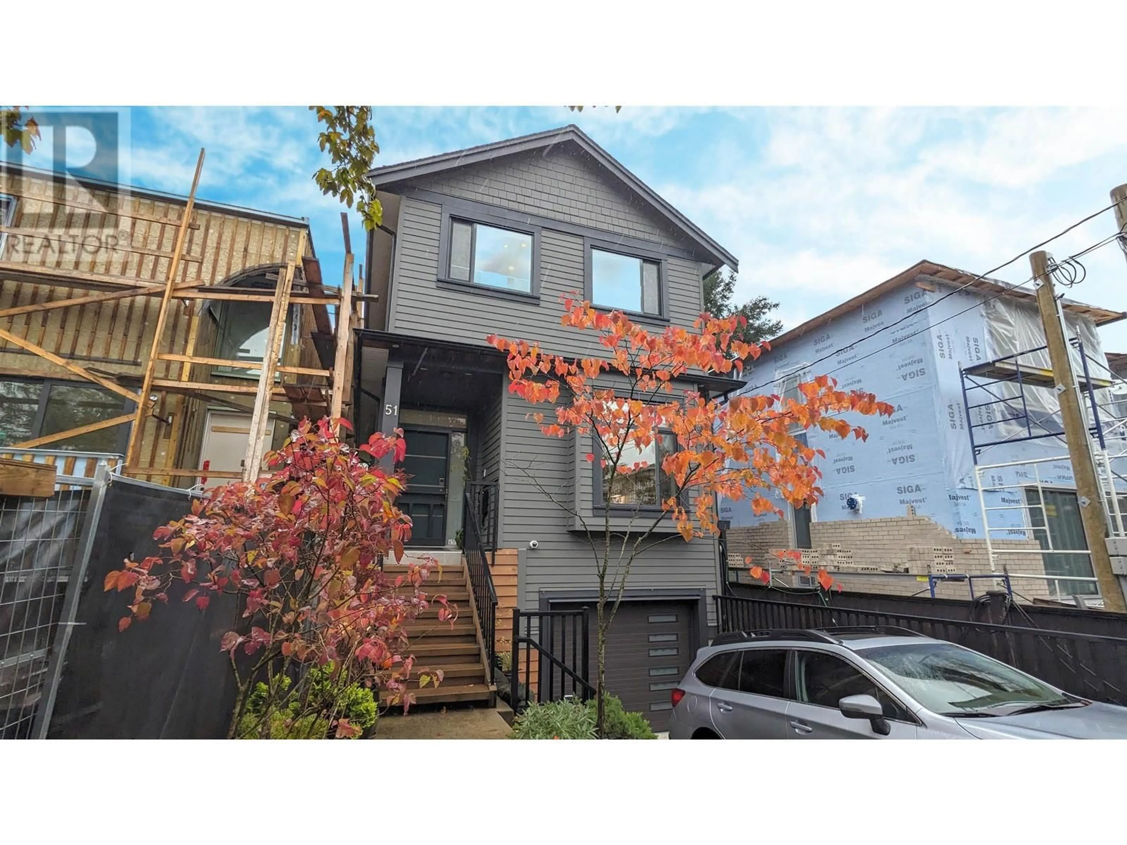 Frontside or backside of a home, the street view for 51 E 27TH AVENUE, Vancouver British Columbia V5V2K2