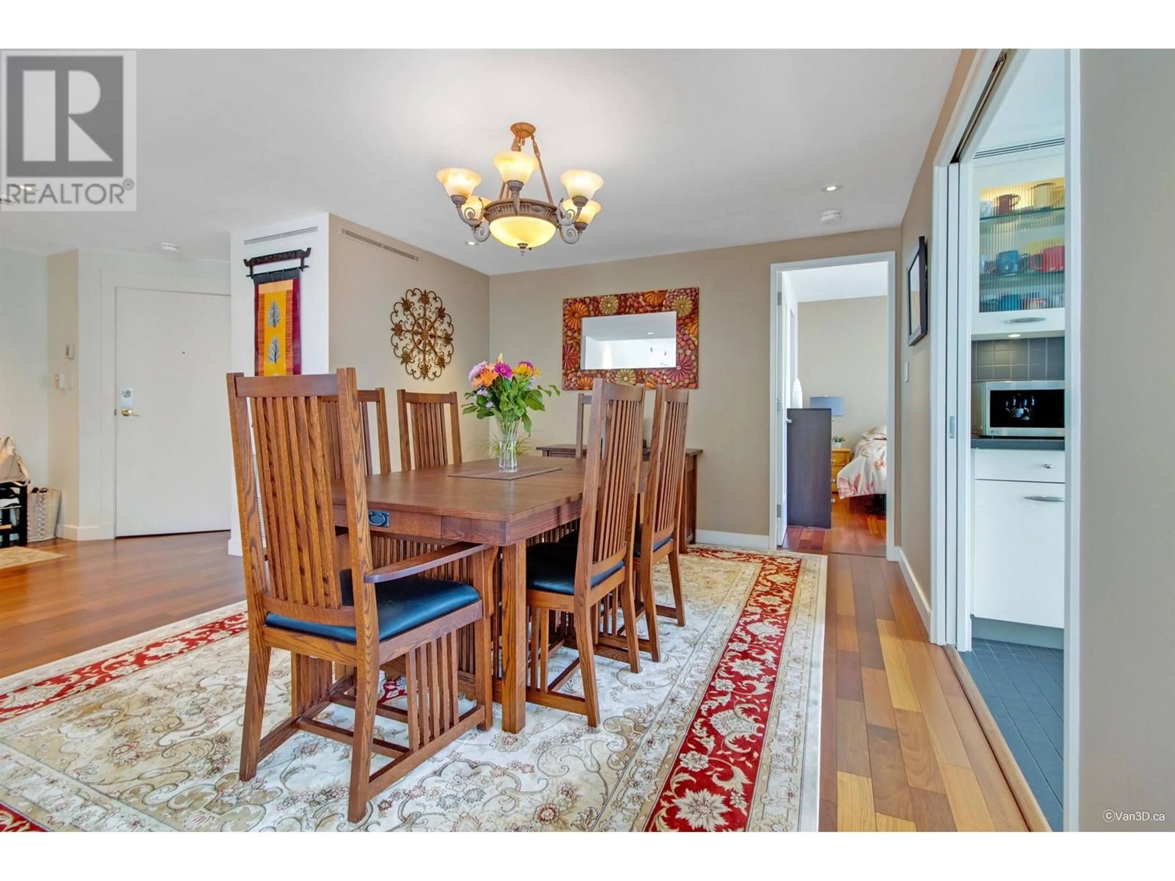 Dining room, wood floors, cottage for 401 2628 ASH STREET, Vancouver British Columbia V5Z4L2