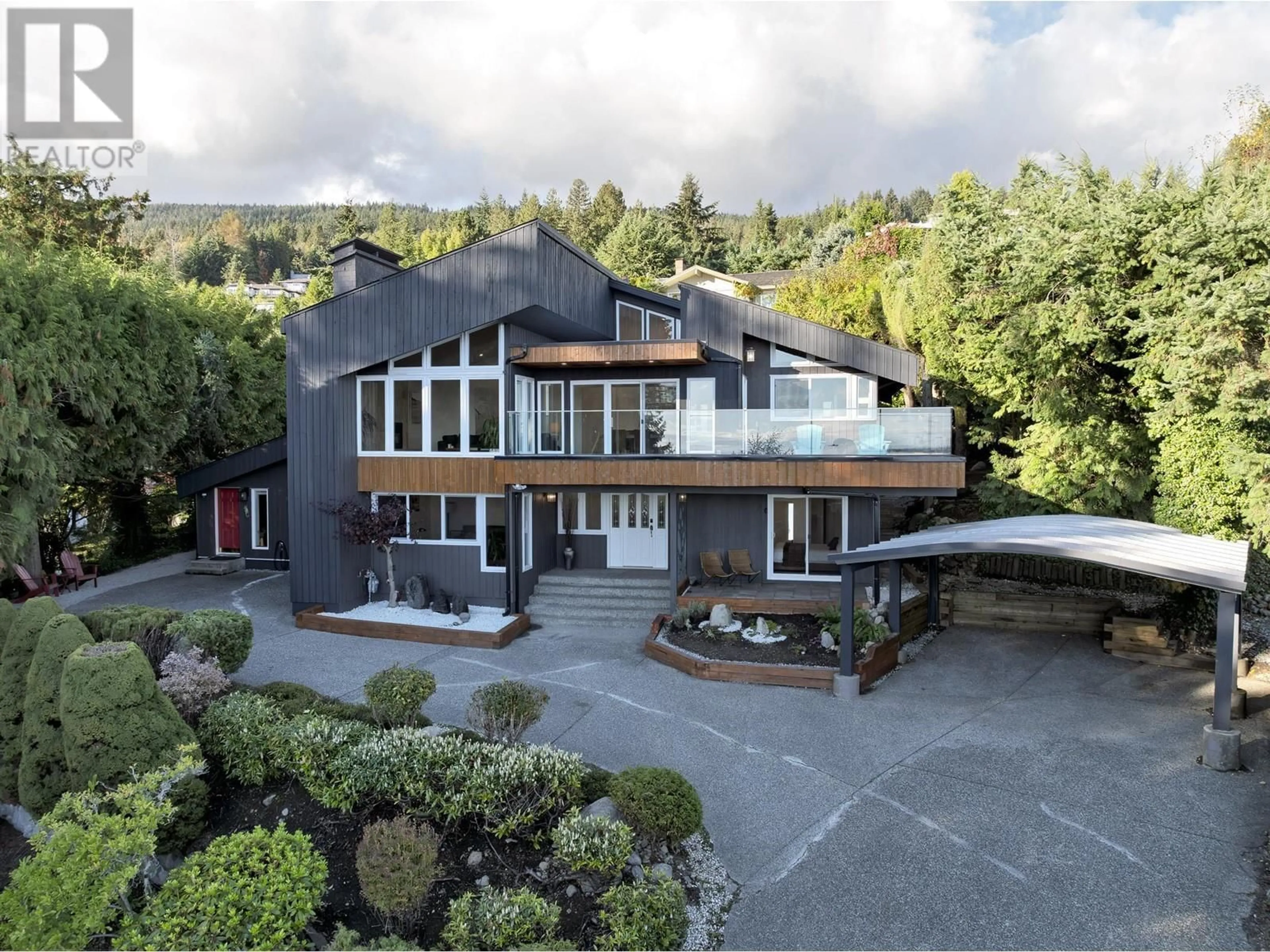 Unknown for 1361 CAMRIDGE ROAD, West Vancouver British Columbia V7S2M7