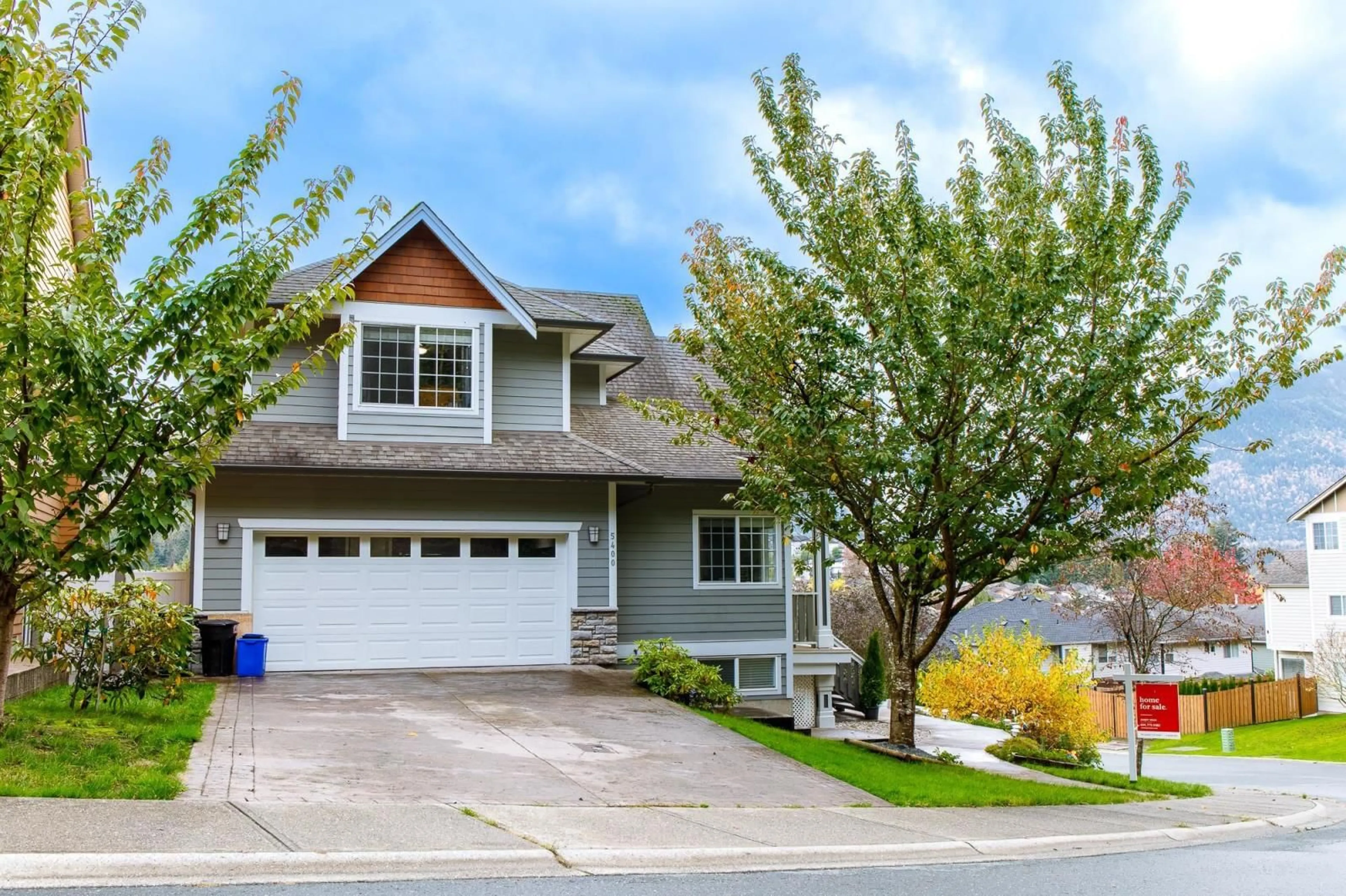 Frontside or backside of a home, cottage for 5400 CHERRYWOOD DRIVE, Chilliwack British Columbia V2R0B3