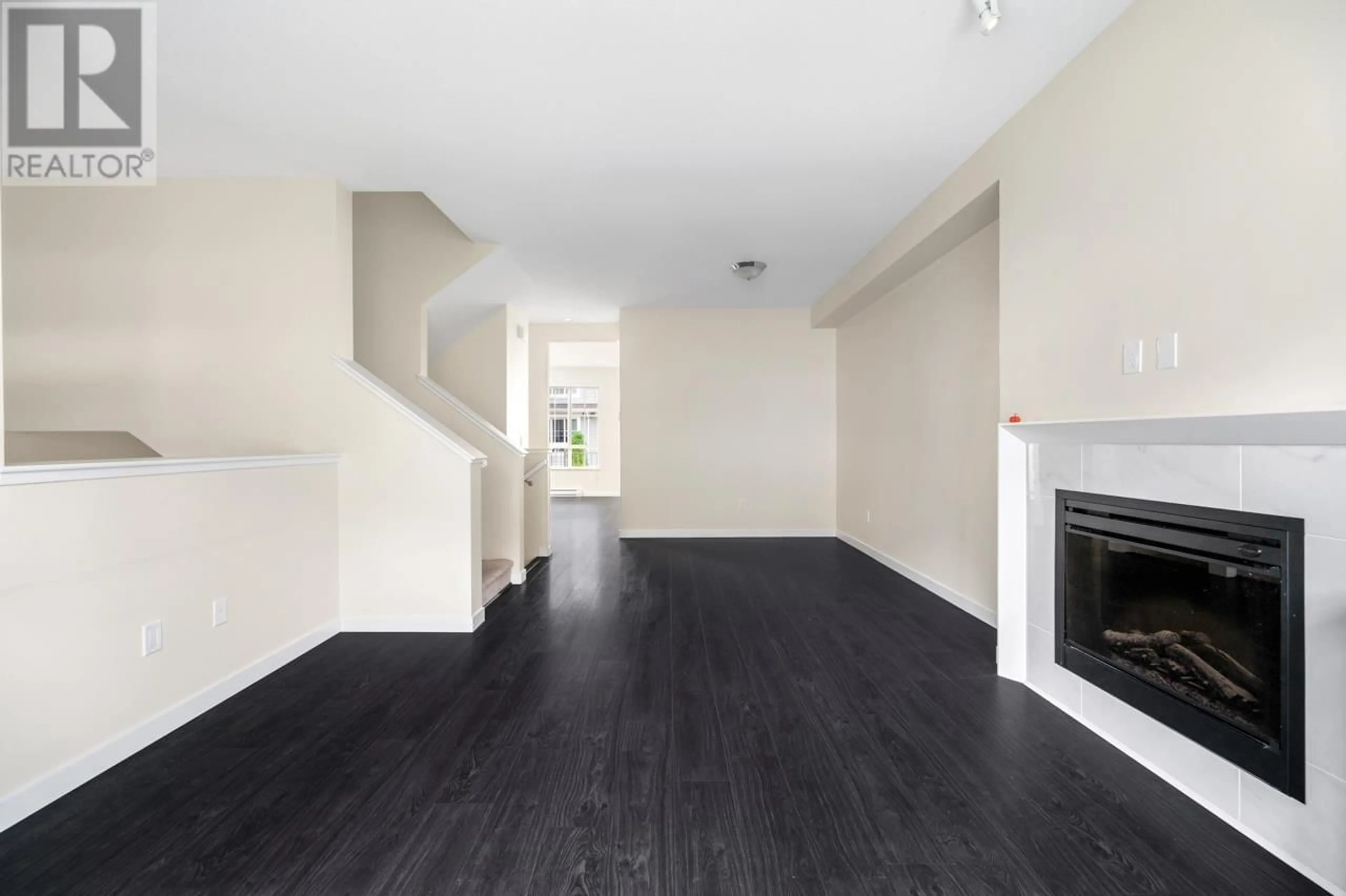 A pic of a room, wood floors for 59 5510 ADMIRAL WAY, Delta British Columbia V4K0C3