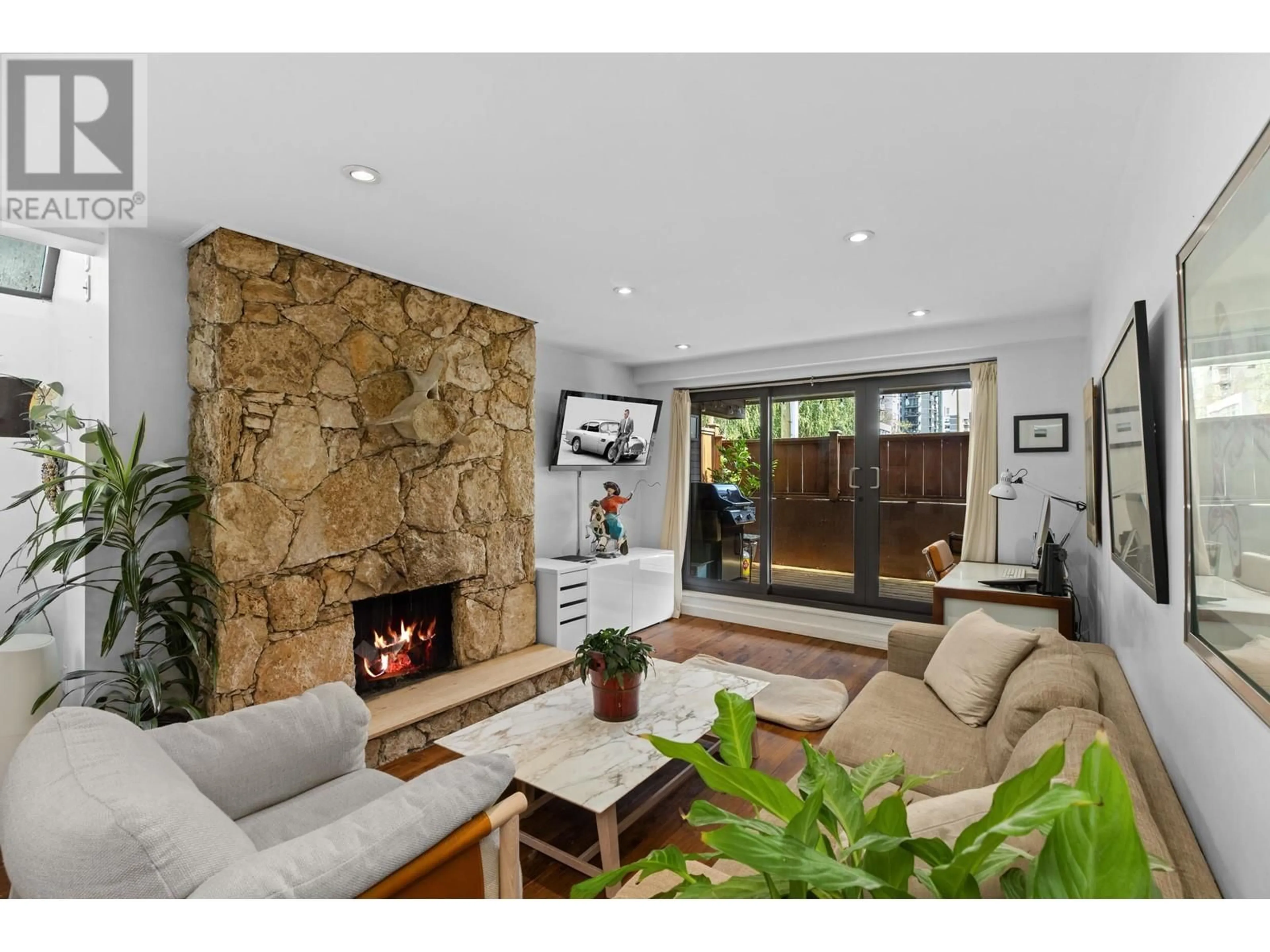 Living room, wood floors for 109 1855 NELSON STREET, Vancouver British Columbia V6G1M9