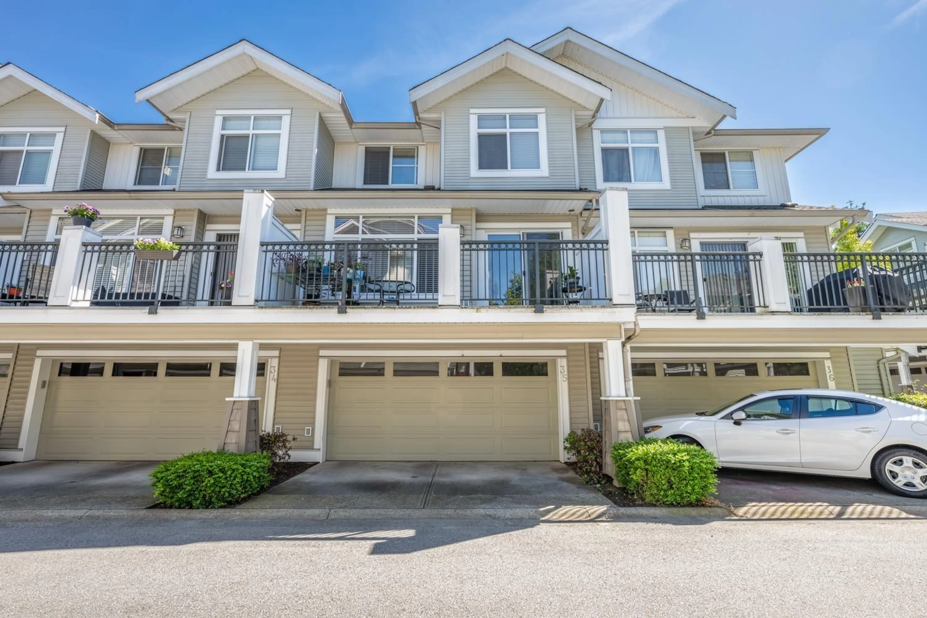 A pic from exterior of the house or condo, the street view for 35 19330 69 AVENUE, Surrey British Columbia V4N0Z2