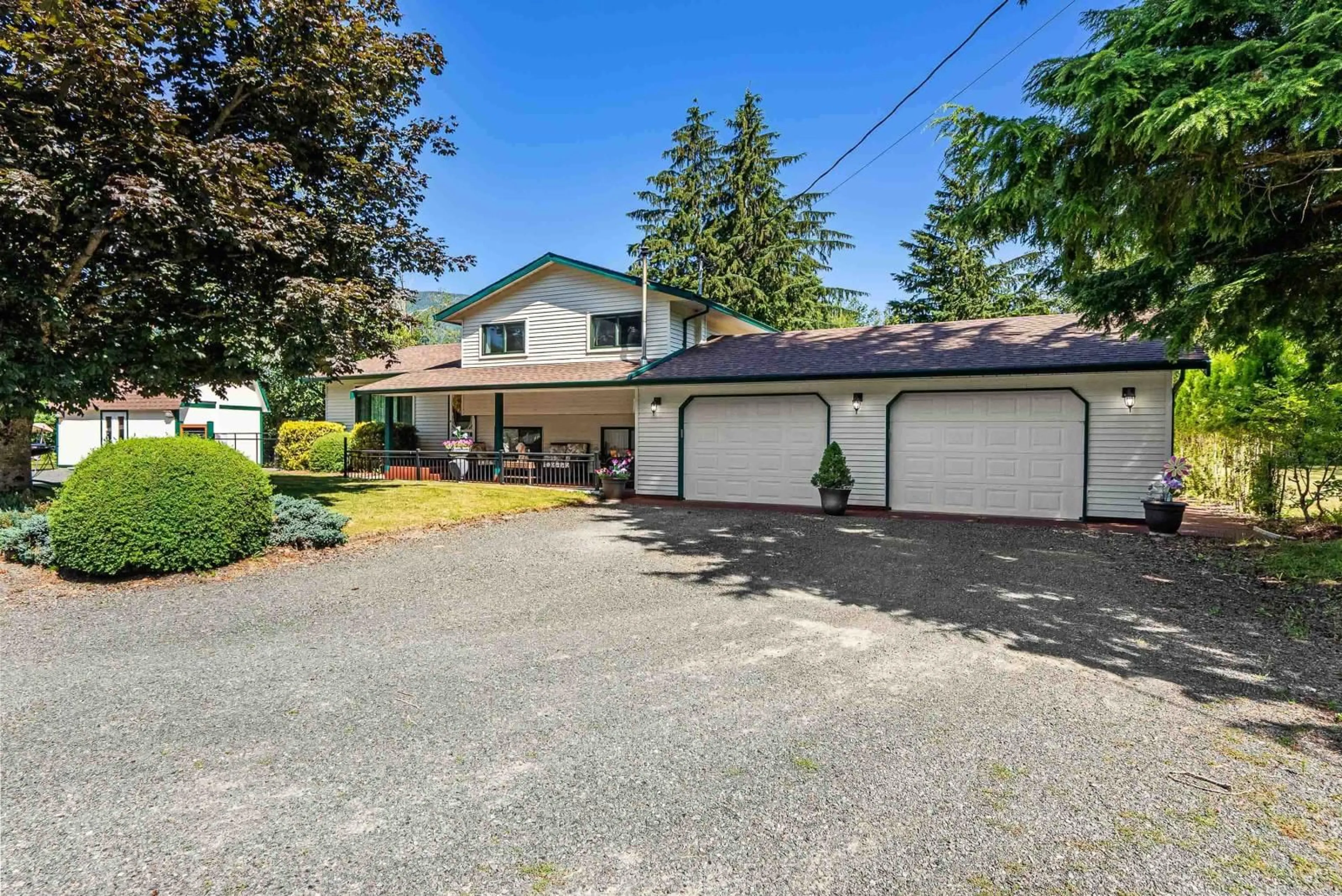 Frontside or backside of a home, cottage for 1181 FROST ROAD, Columbia Valley British Columbia V2R4X8