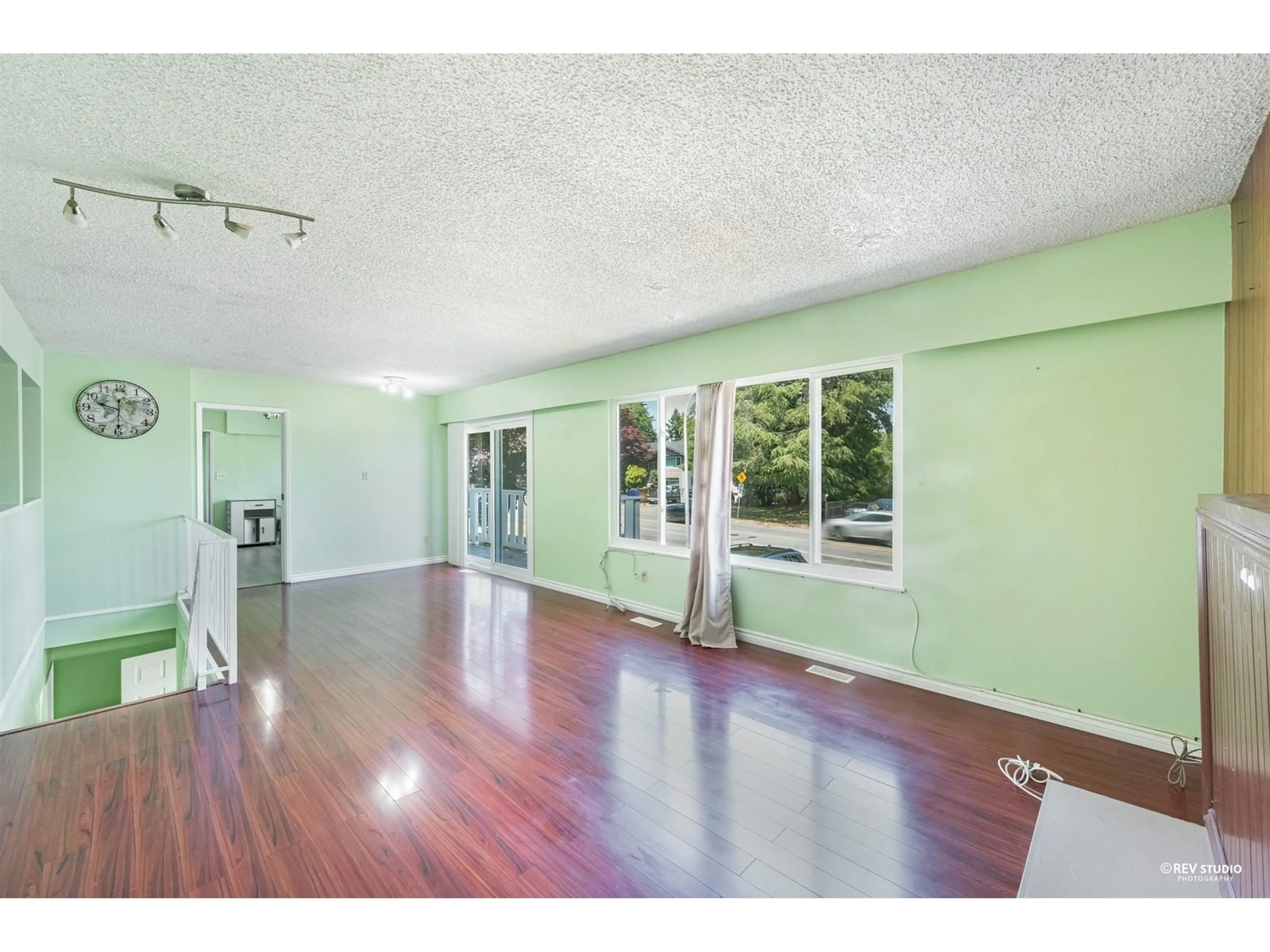 A pic of a room, wood floors for 12790 92 AVENUE, Surrey British Columbia V3V6T8