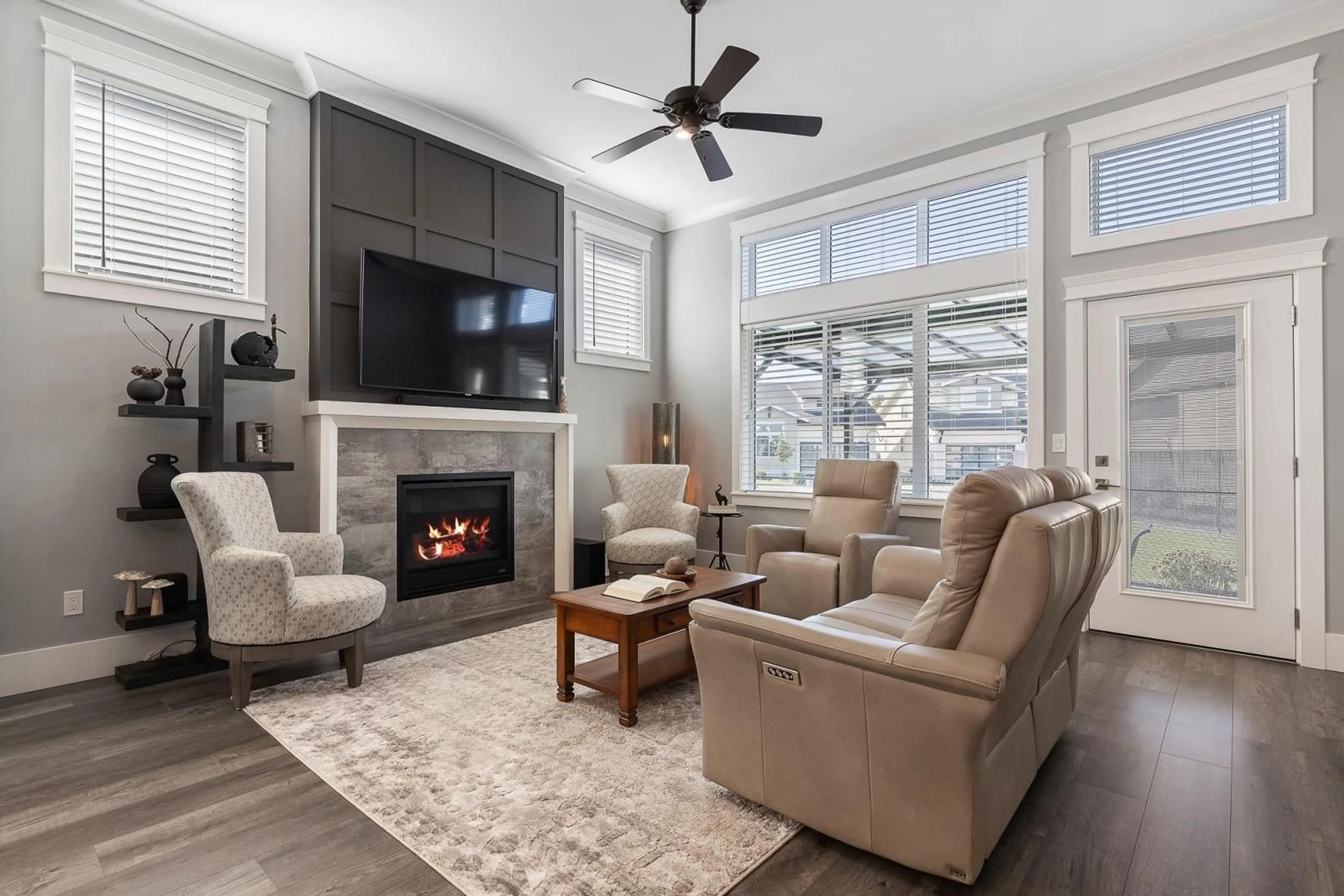 Living room, wood floors for 126 46213 HAKWELES ROAD, Chilliwack British Columbia V4Z0E6