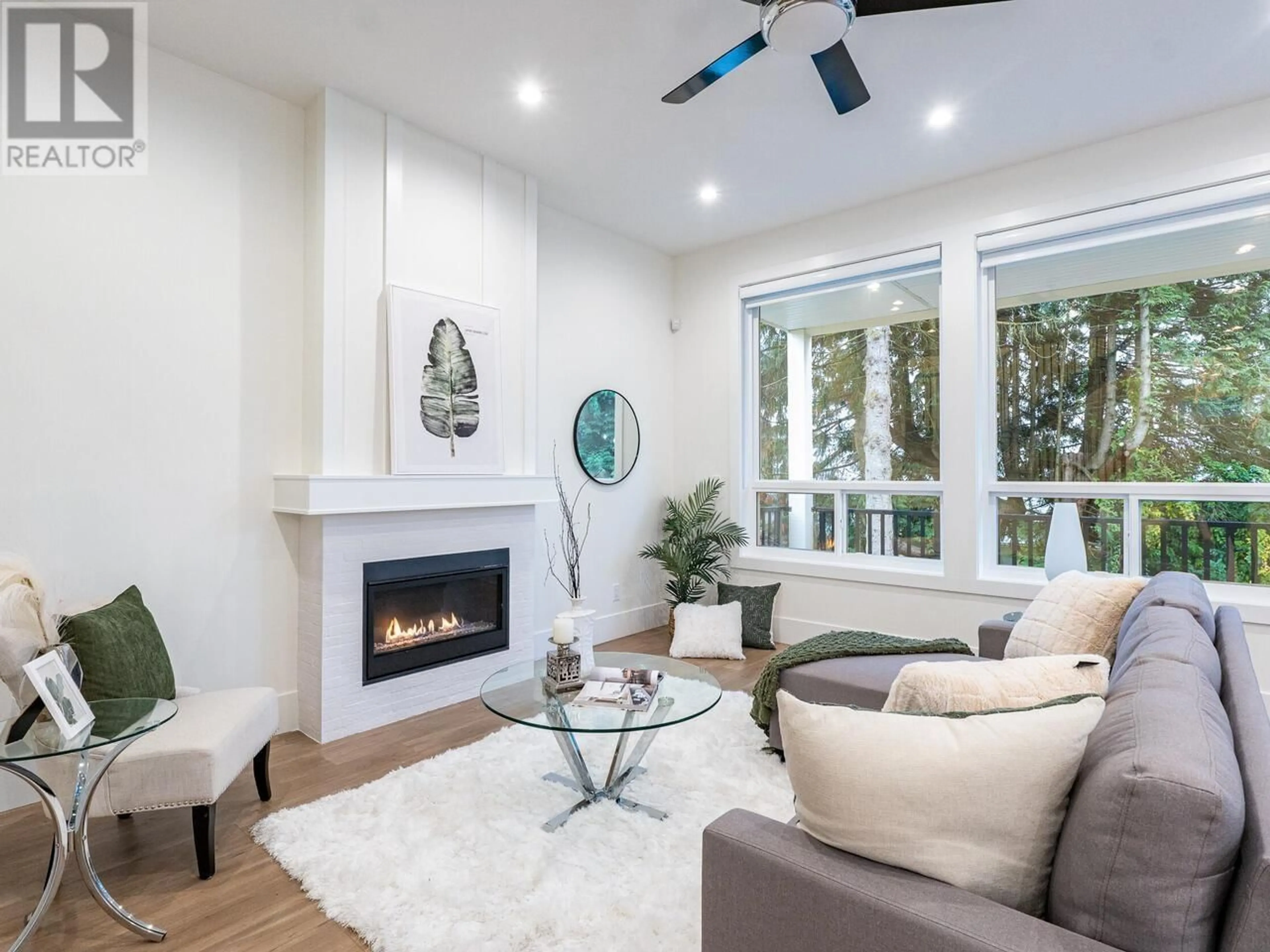 Living room, wood floors for 104 824 EDGAR AVENUE, Coquitlam British Columbia V3K2J8