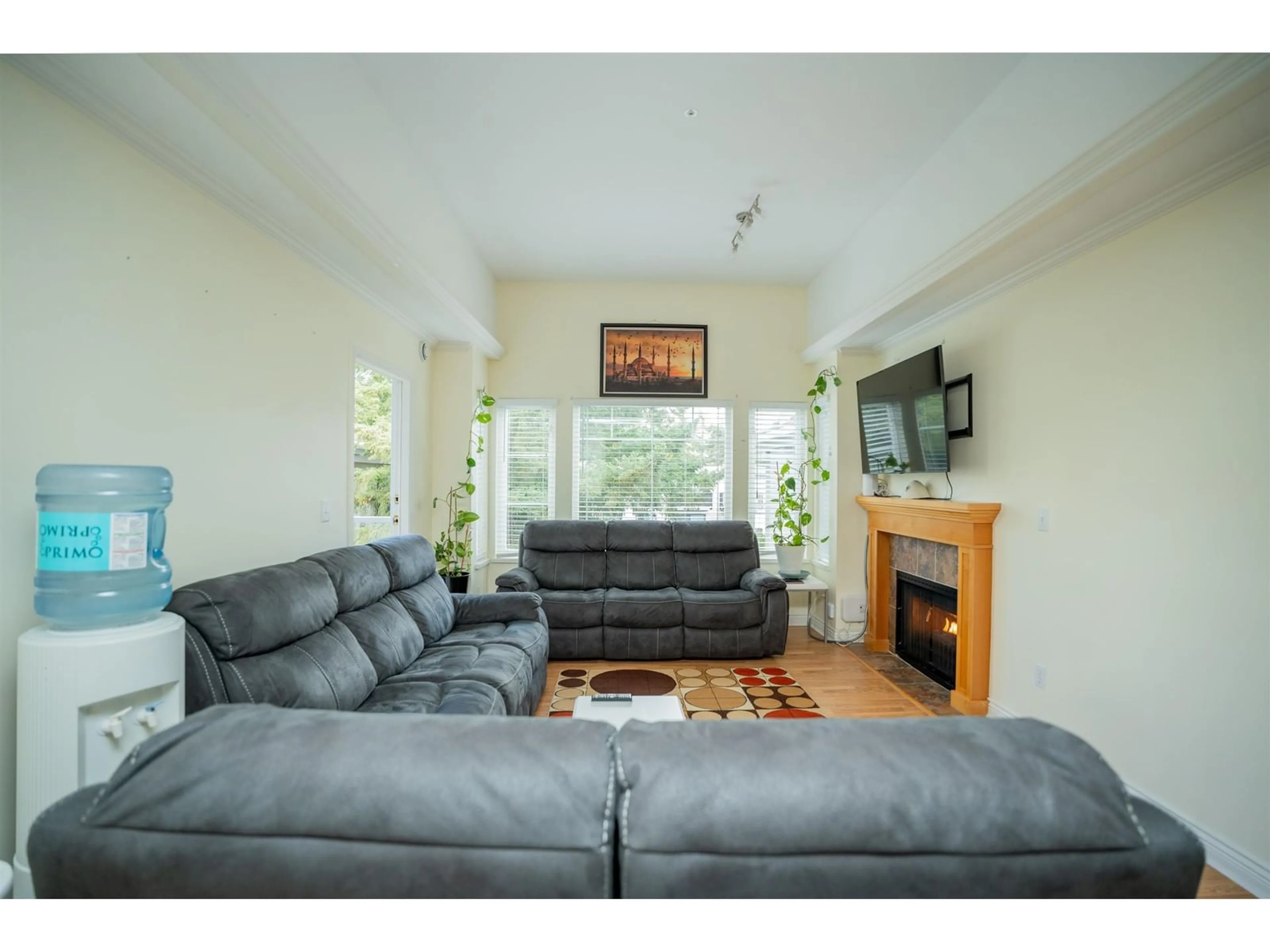 Living room, wood floors for 306 20350 54 AVENUE, Langley British Columbia V3A8J4