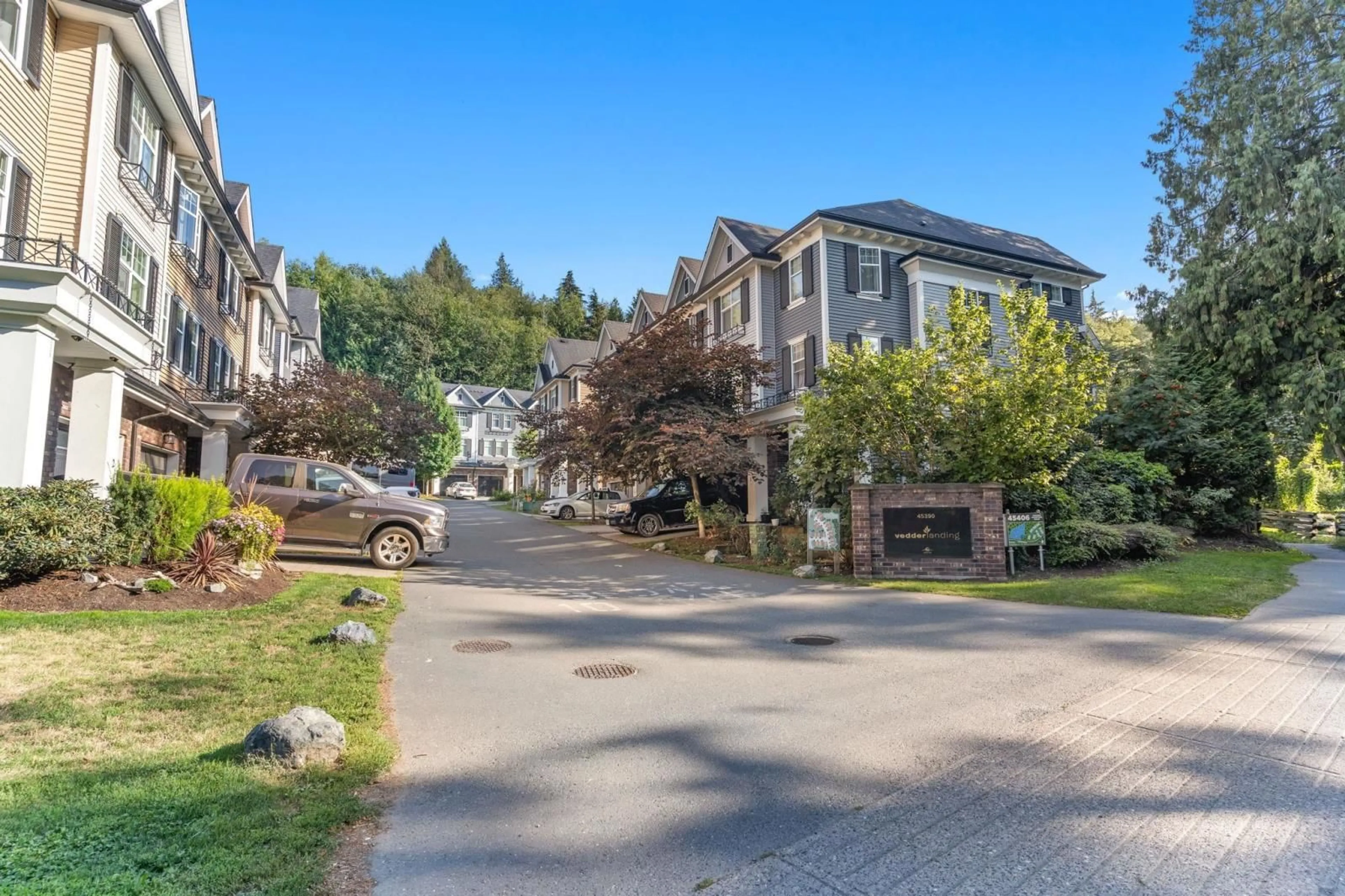 A pic from exterior of the house or condo, the street view for 6 45390 VEDDER MOUNTAIN ROAD|Vedder Moun, Chilliwack British Columbia V2R0P6