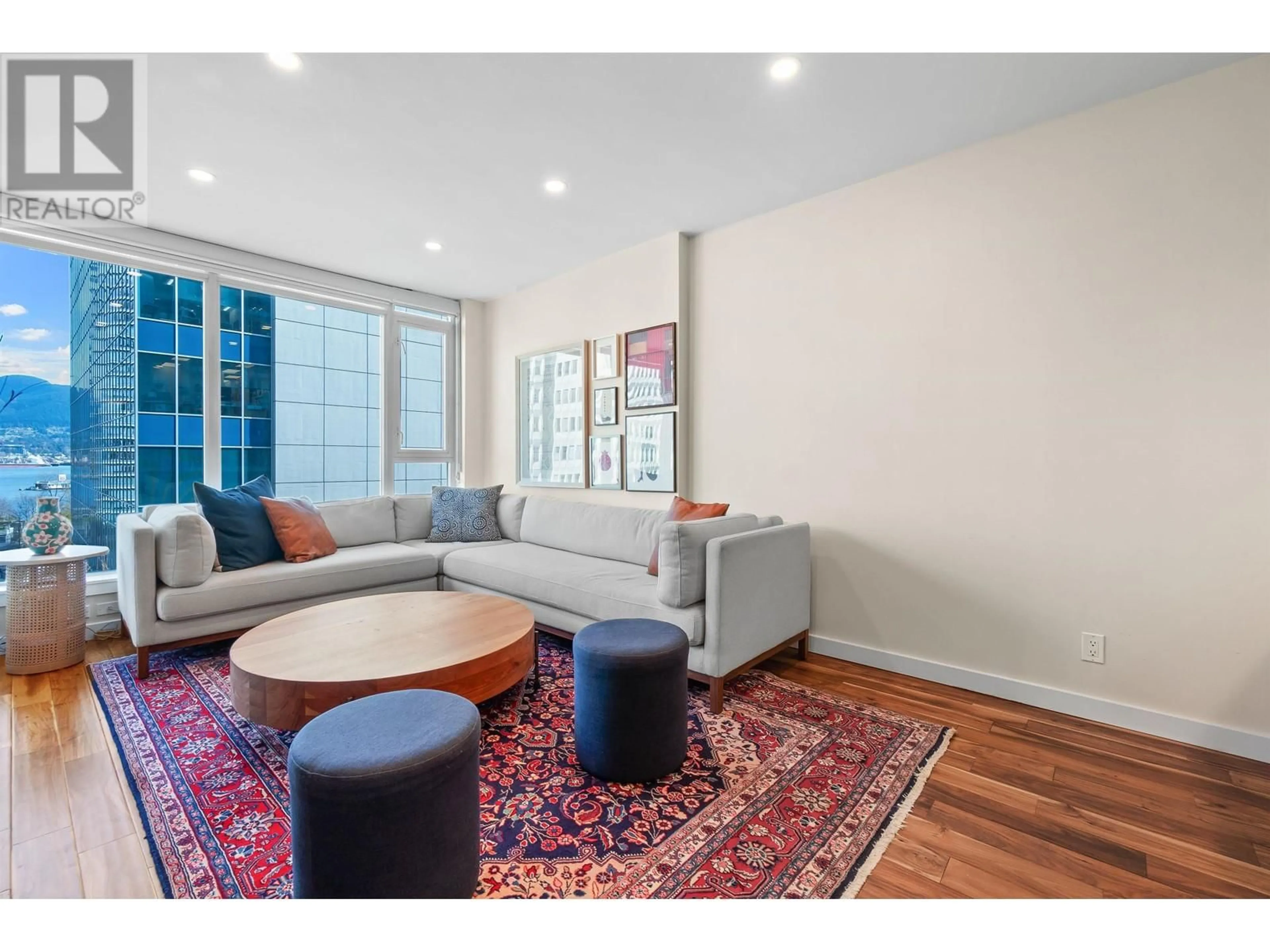 Living room, wood floors for 502 1188 W PENDER STREET, Vancouver British Columbia V6E0A2