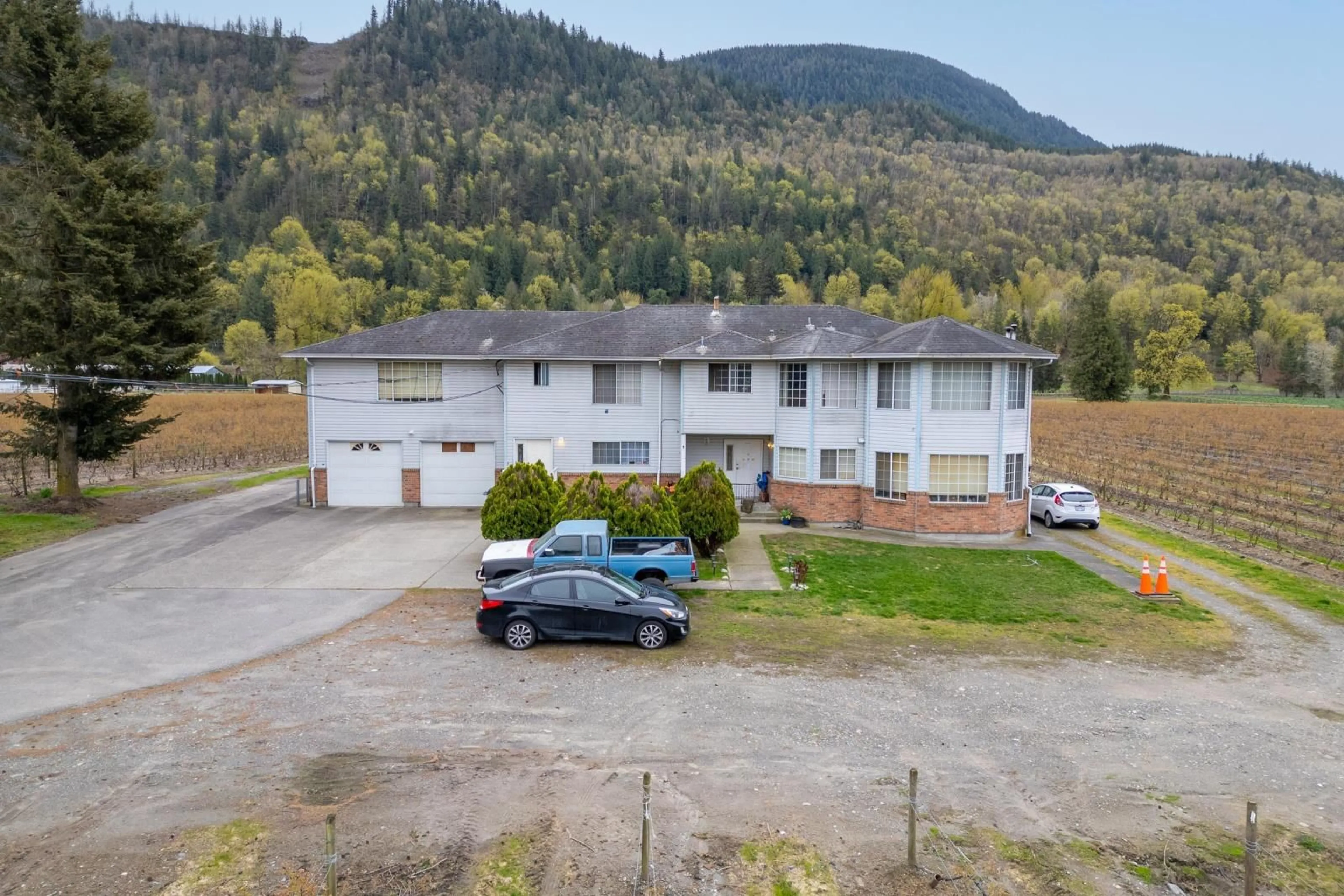 A pic from exterior of the house or condo, the street view for 43830 DUNCAN ROAD, Chilliwack British Columbia V2R4R2