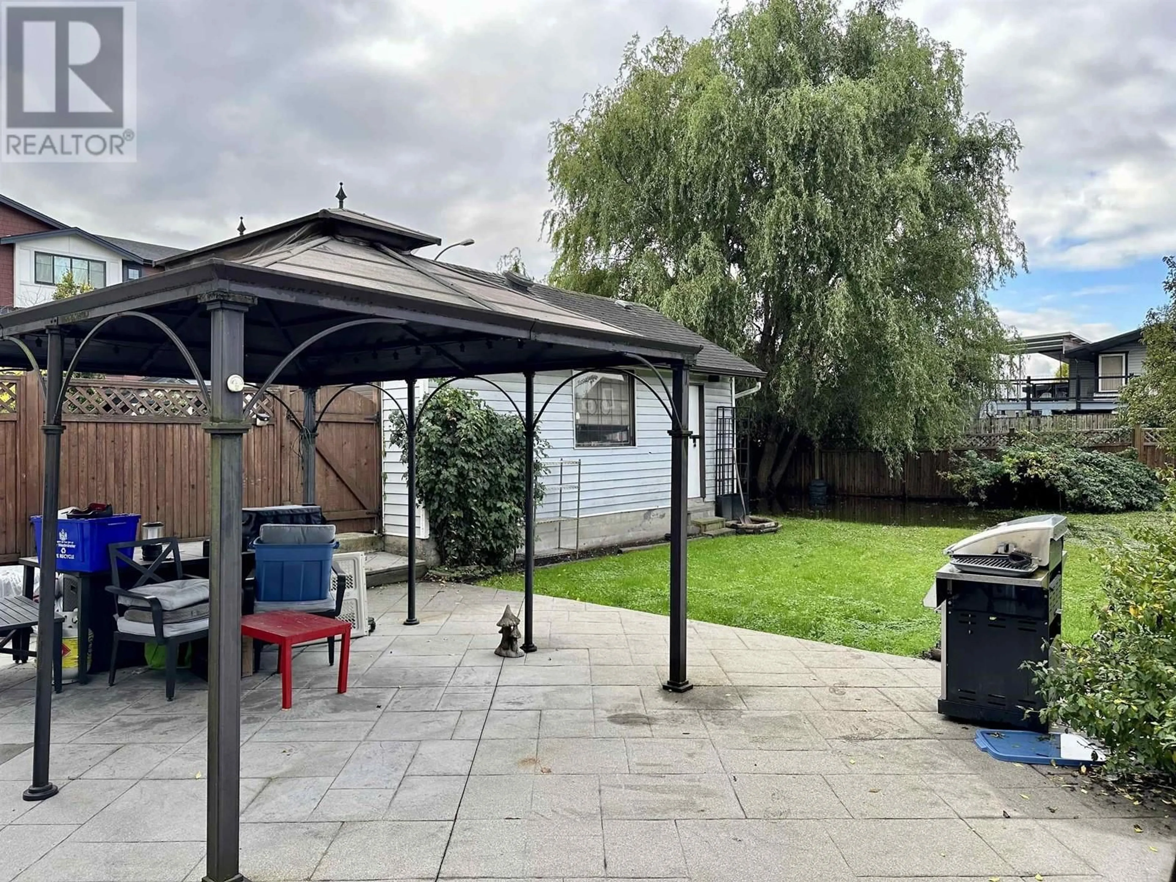 Patio, the fenced backyard for 204 WOOD STREET, New Westminster British Columbia V3M5K4