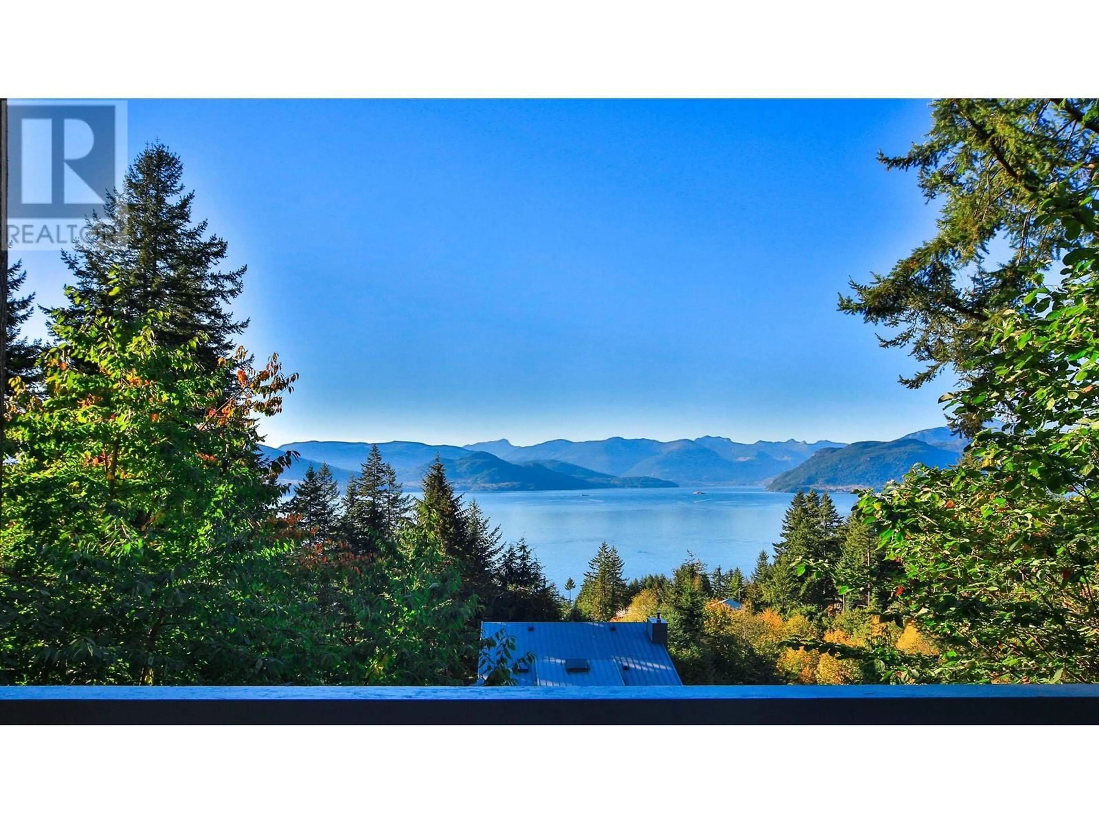 A pic from exterior of the house or condo, lake for 170 HIGHVIEW PLACE, Lions Bay British Columbia V0N2E0