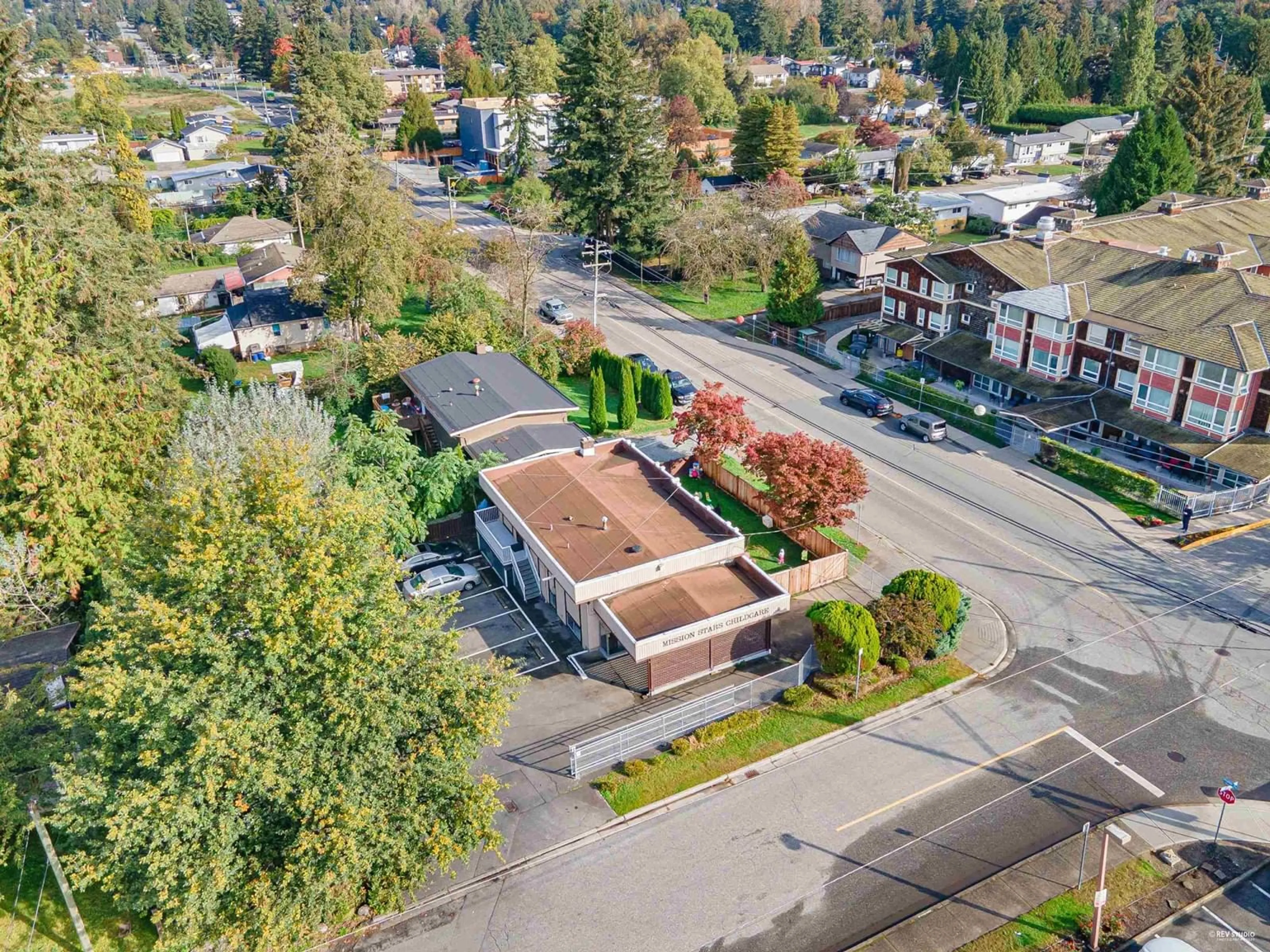 Frontside or backside of a home, the street view for 7393 HURD STREET, Mission British Columbia V2V3H8