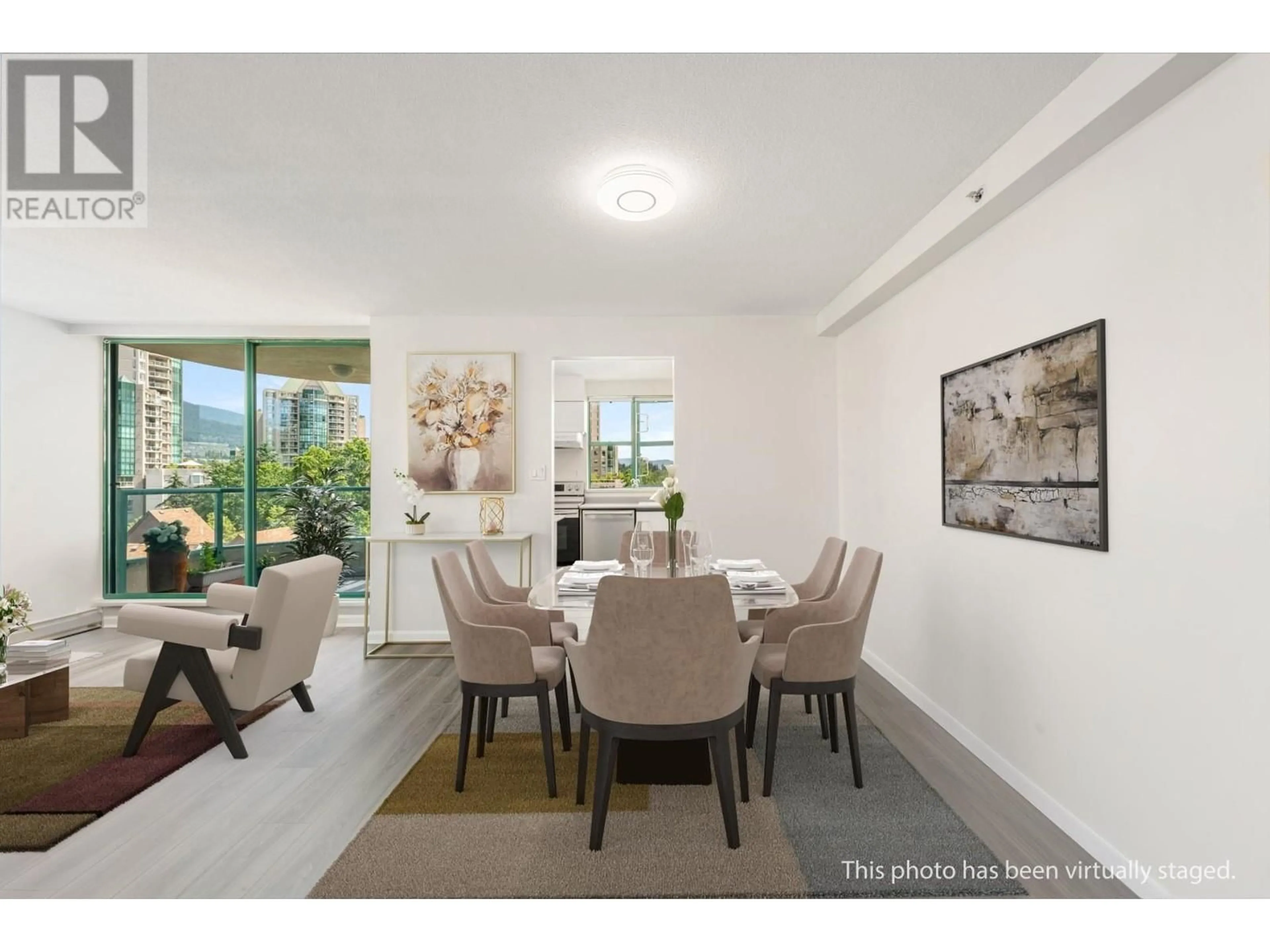 Dining room, wood floors for 906 3071 GLEN DRIVE, Coquitlam British Columbia V3B7R1