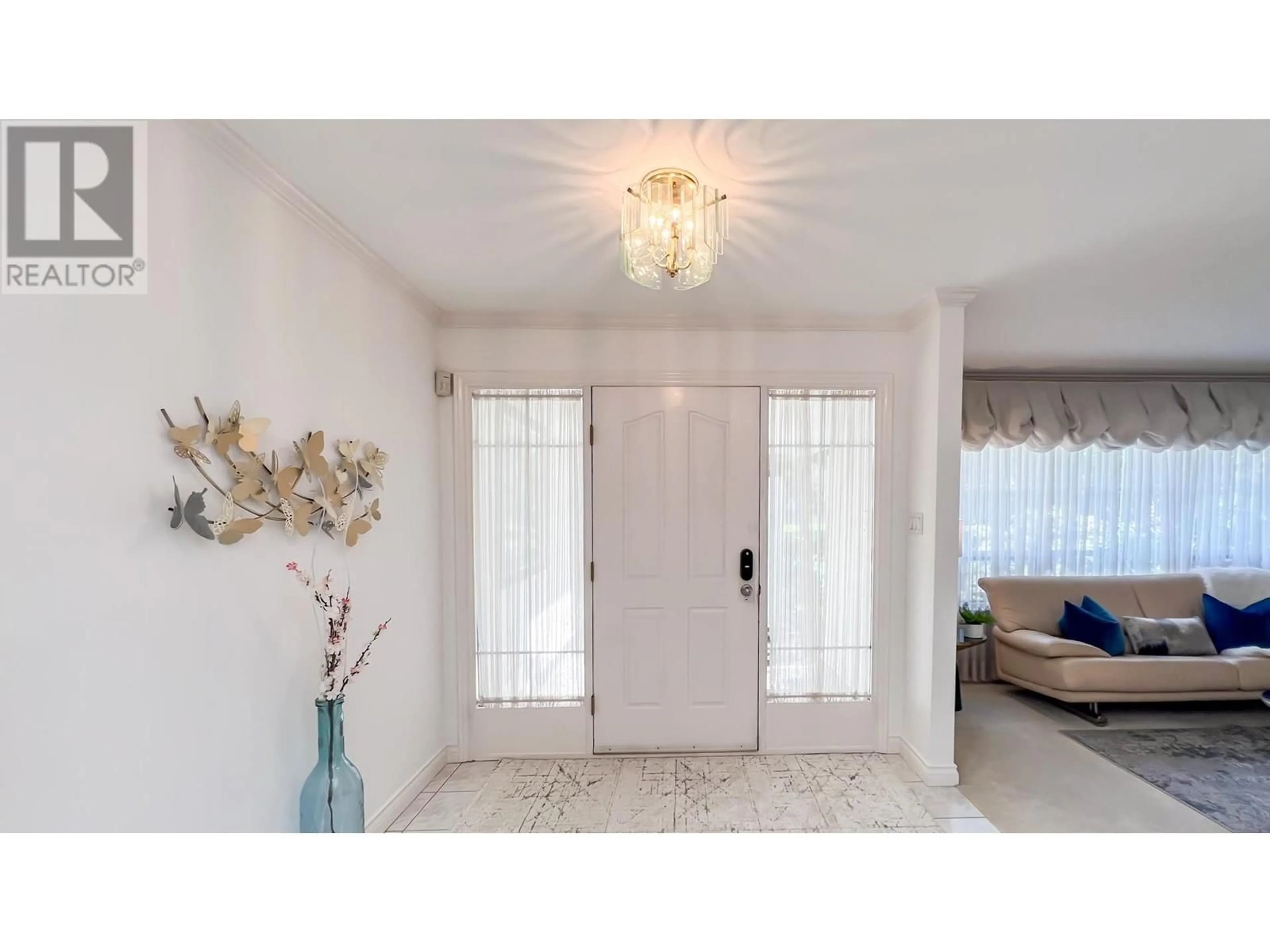 Indoor entryway, ceramic floors for 5611 BARNARD DRIVE, Richmond British Columbia V7C5N4