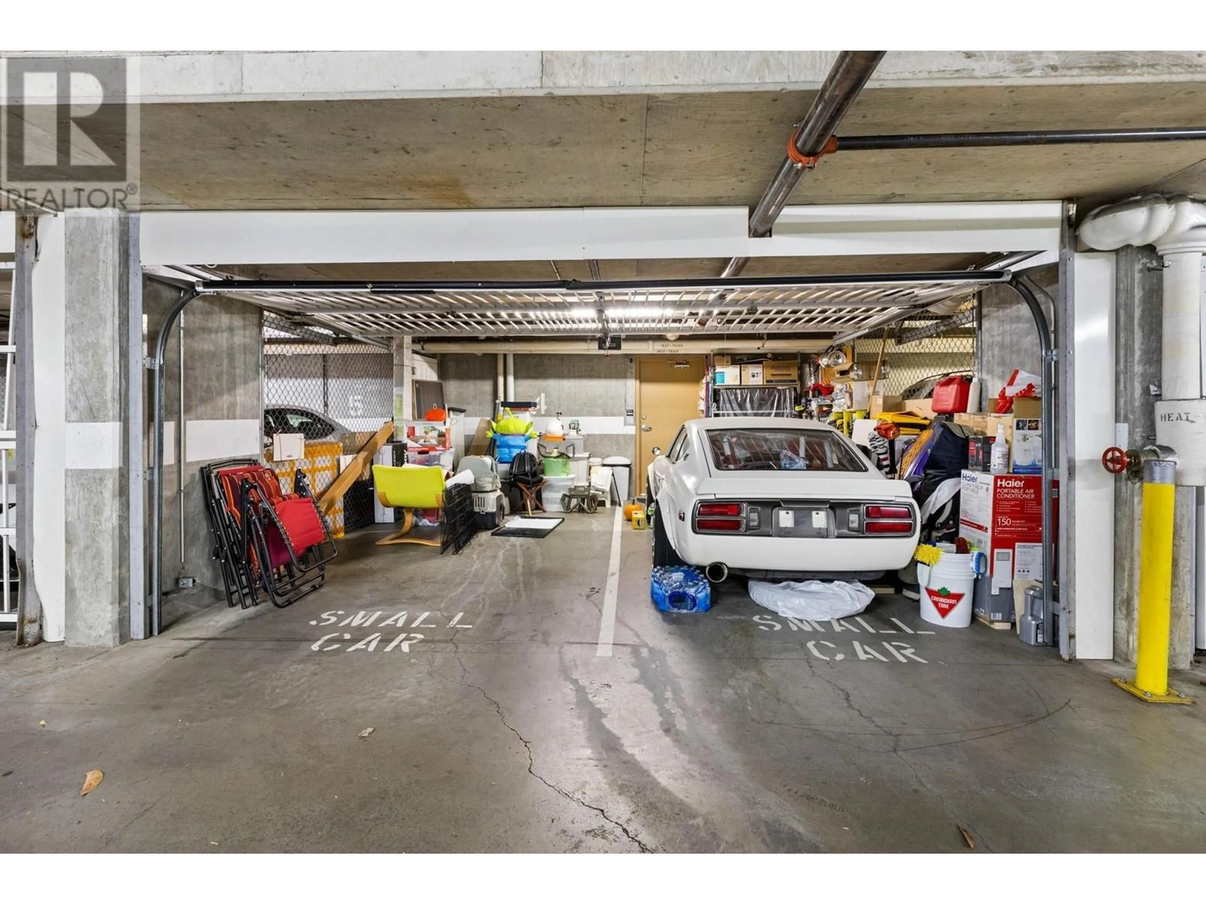 Indoor garage, unknown floor for TH2 7080 ST. ALBANS ROAD, Richmond British Columbia V6Y4E6