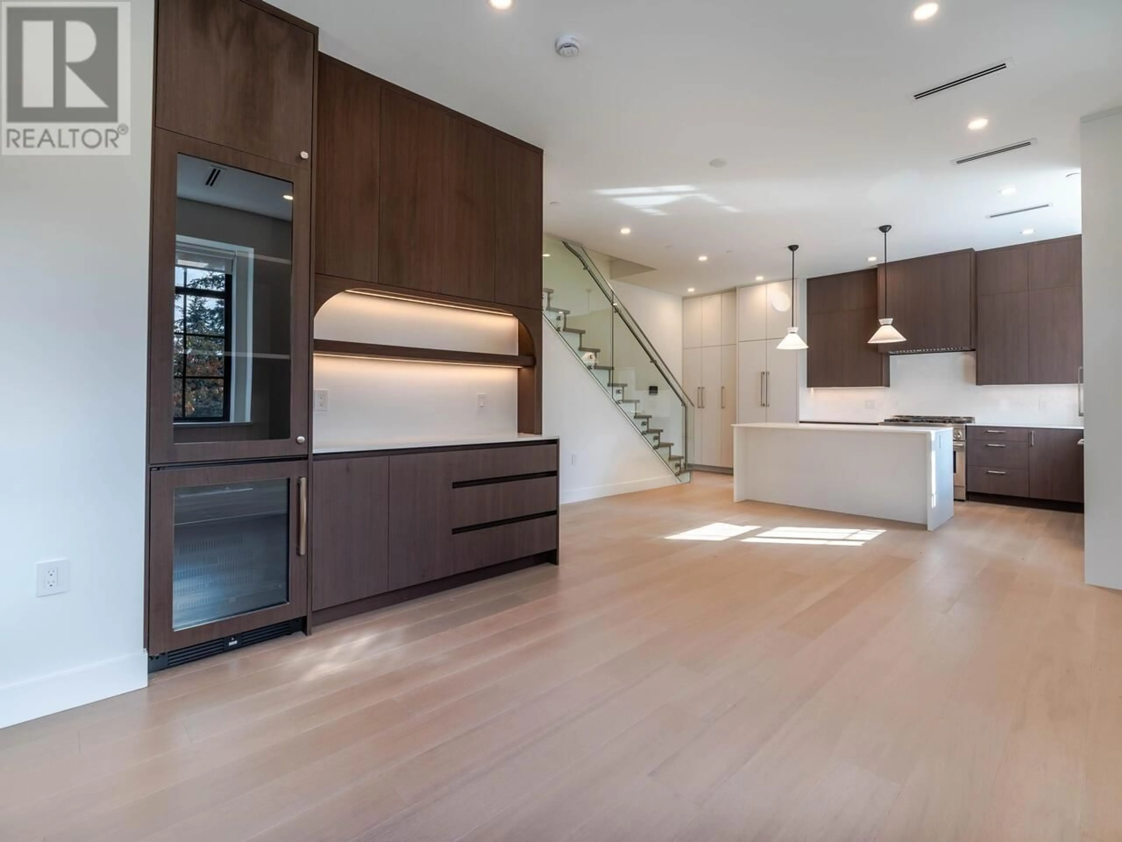 Open concept kitchen for 2905 ROSEMONT DRIVE, Vancouver British Columbia V5S2C7