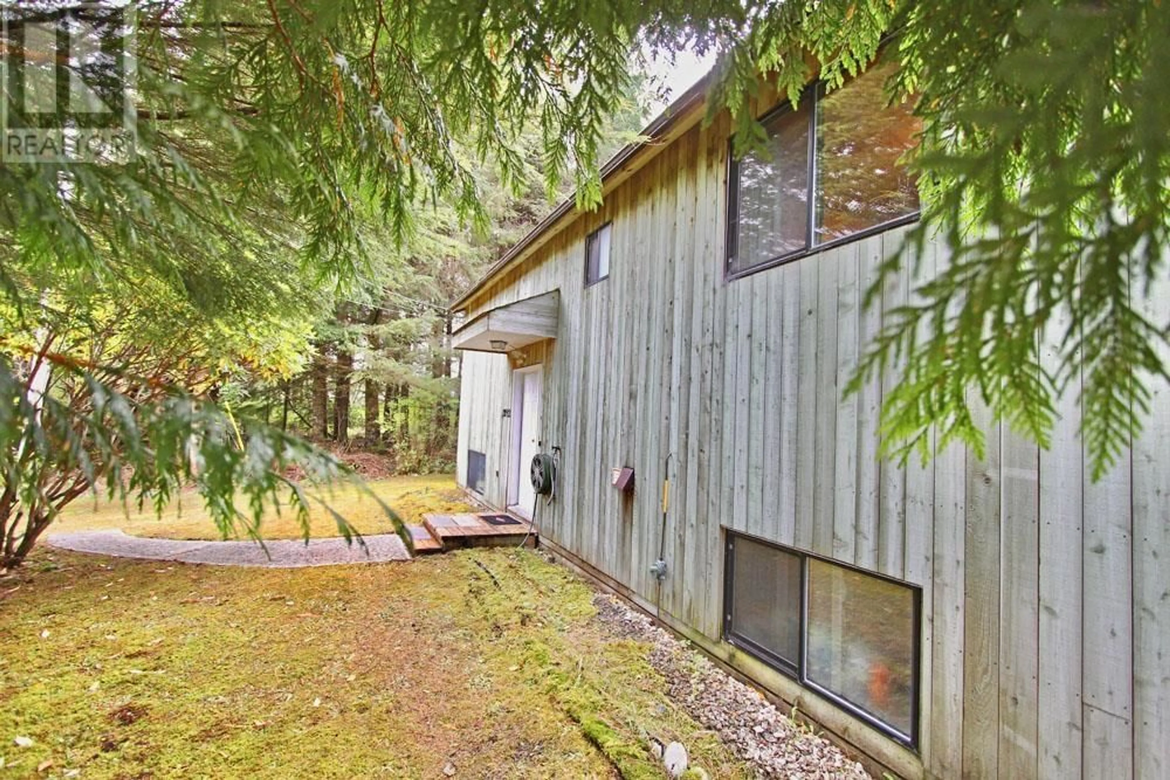 A pic from exterior of the house or condo, cottage for 2092 TEAL BOULEVARD, Masset British Columbia V0T1M0